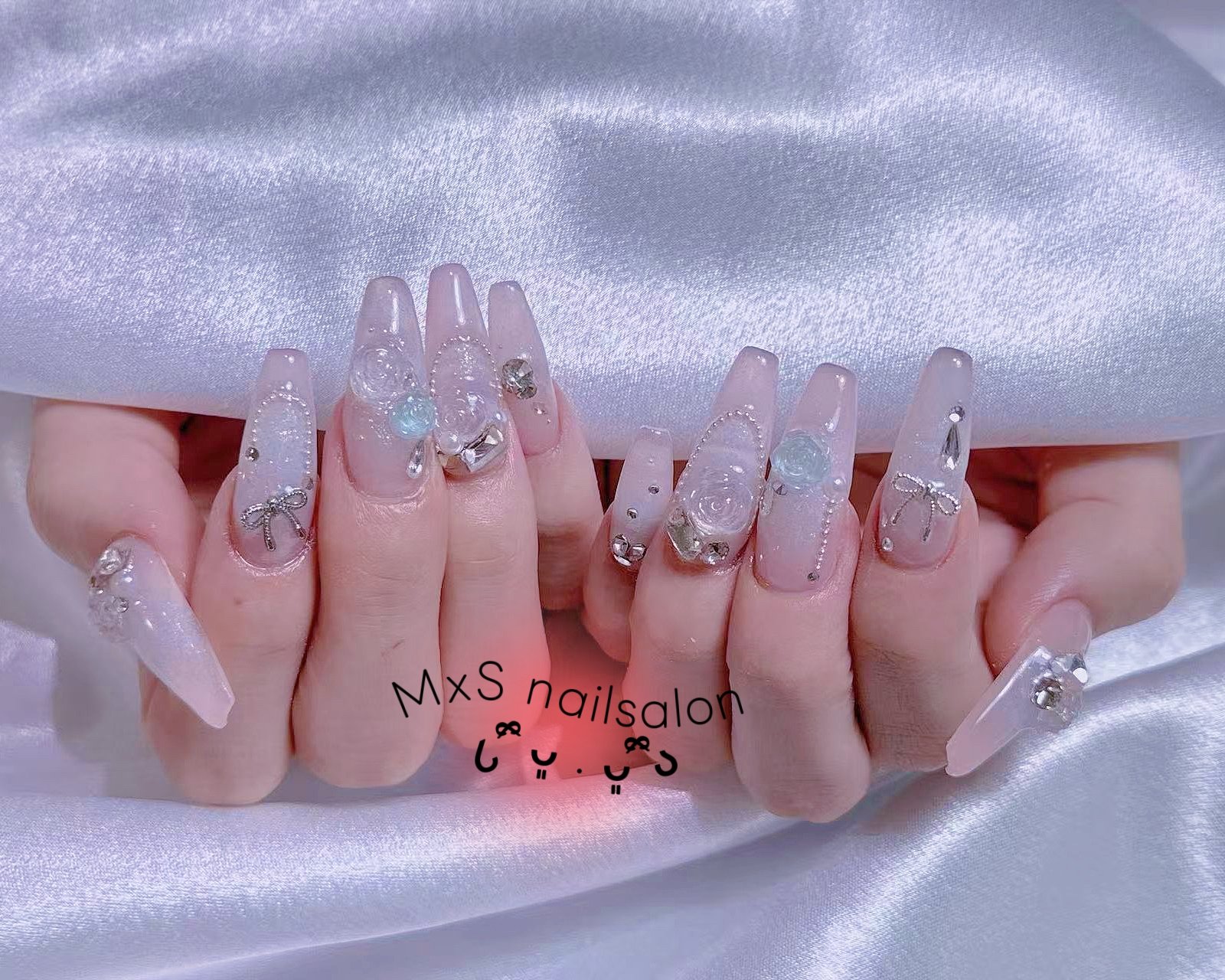 mina_90723