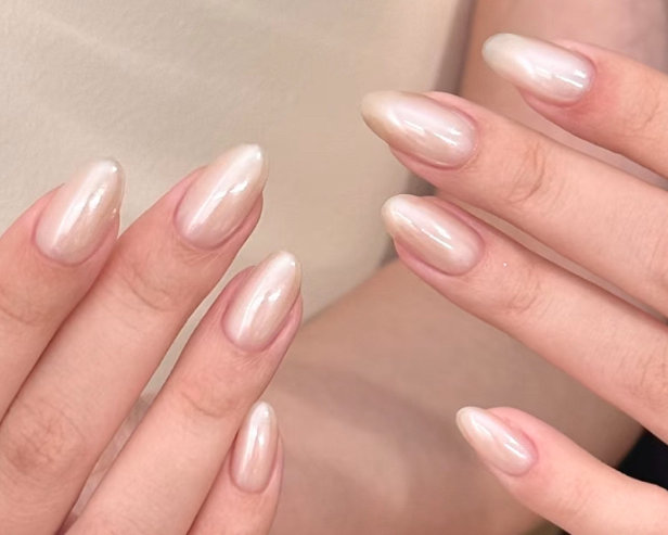 molly_nail