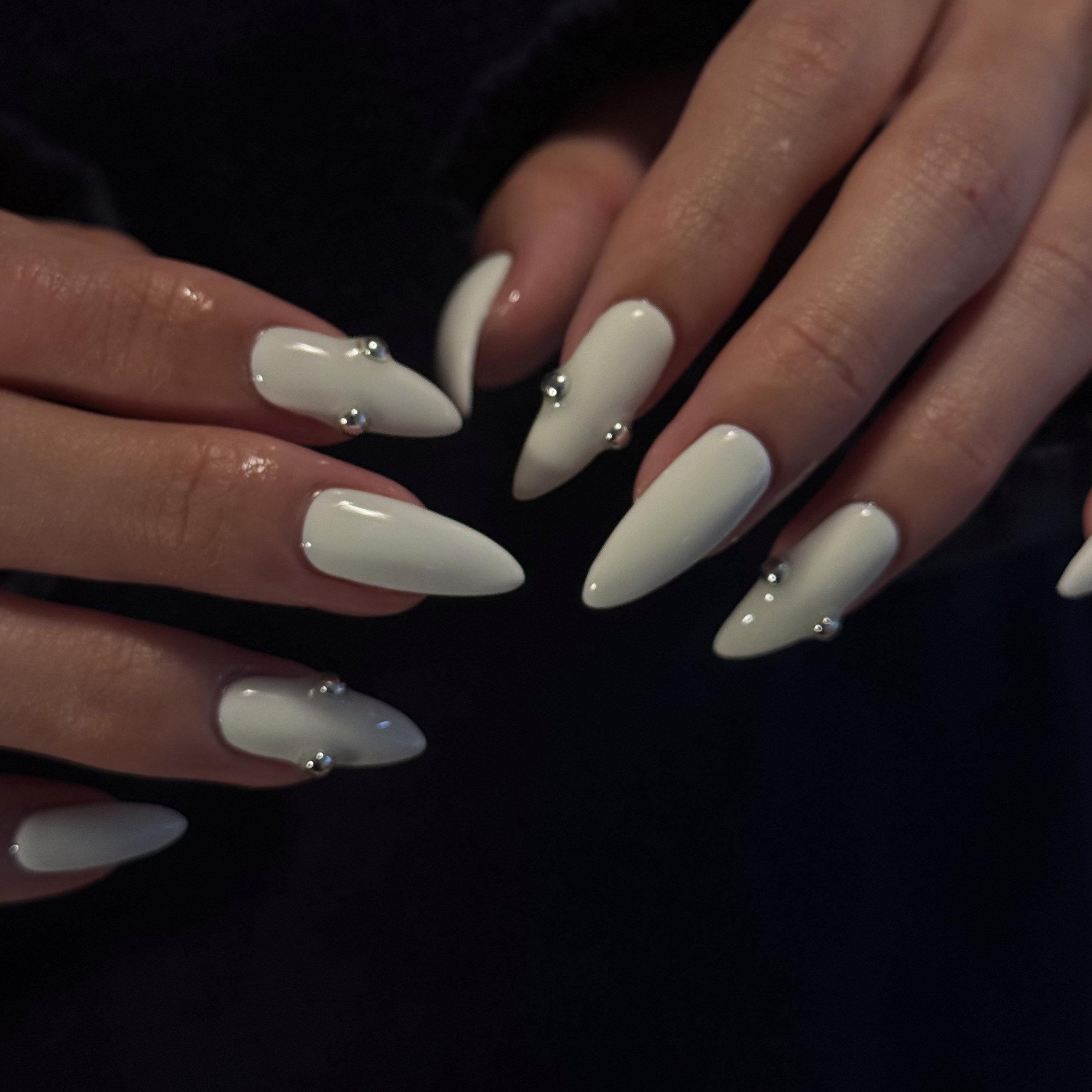 nail_ali.i