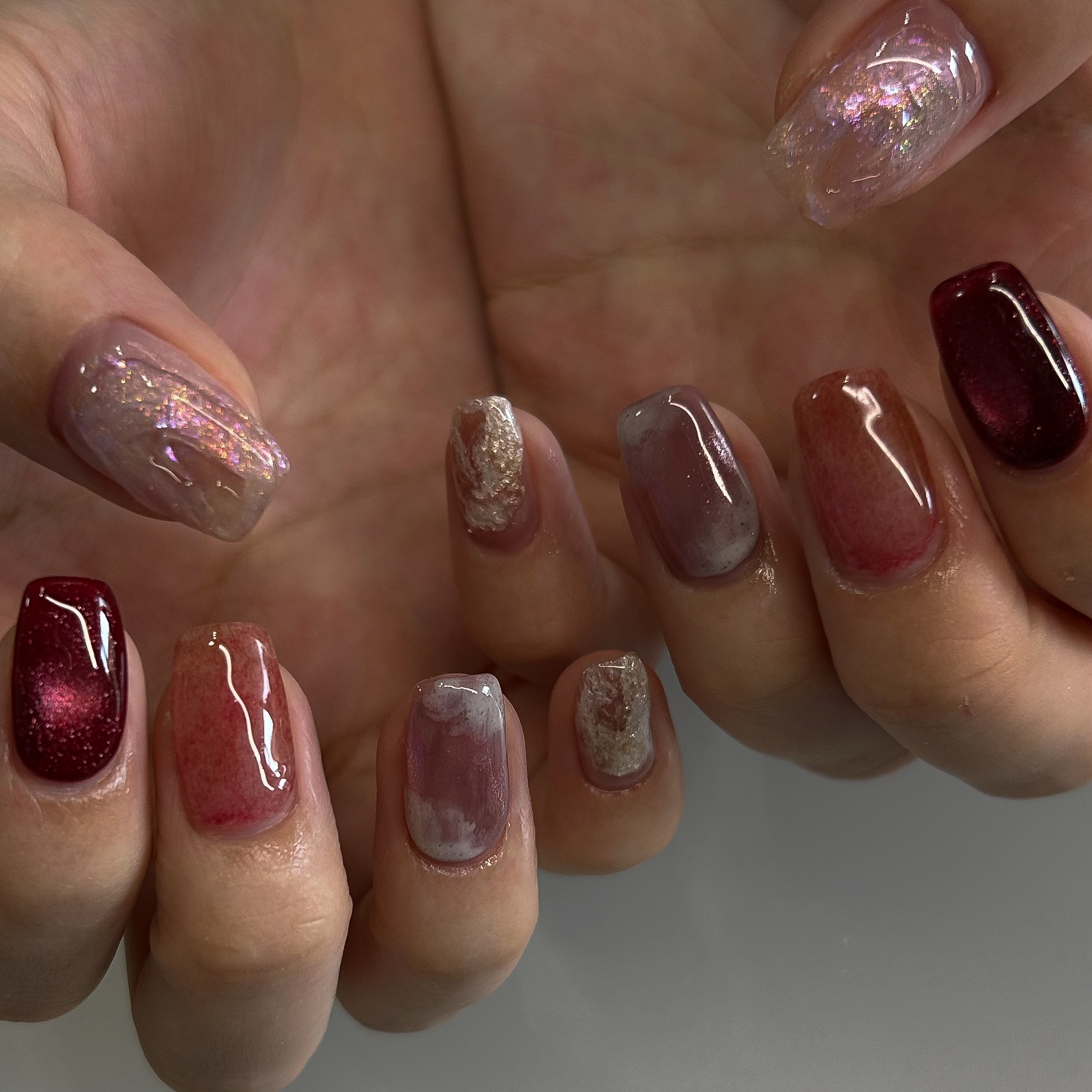une_.nail