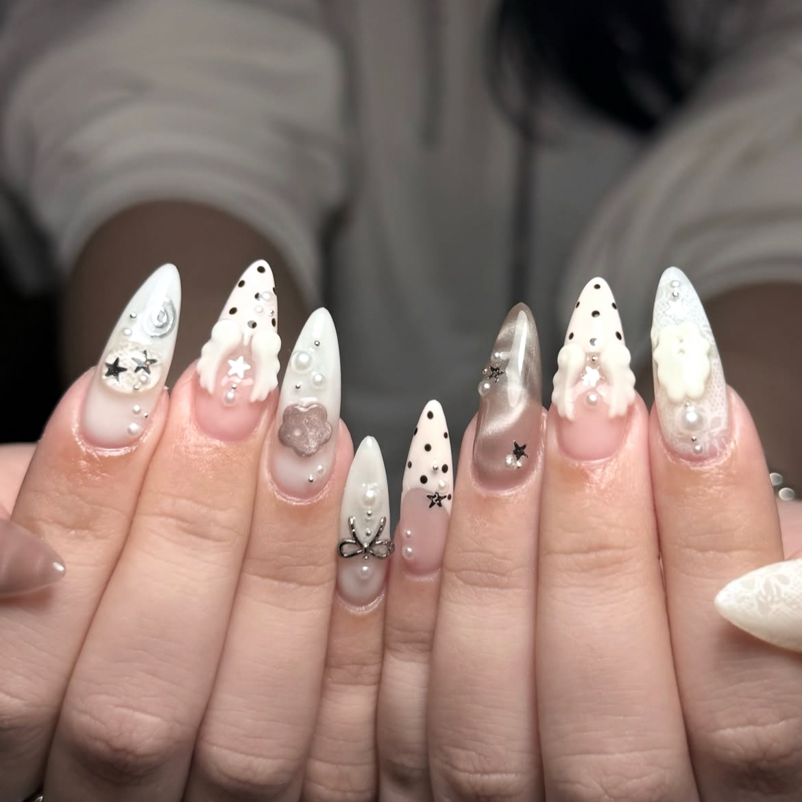 nailAn