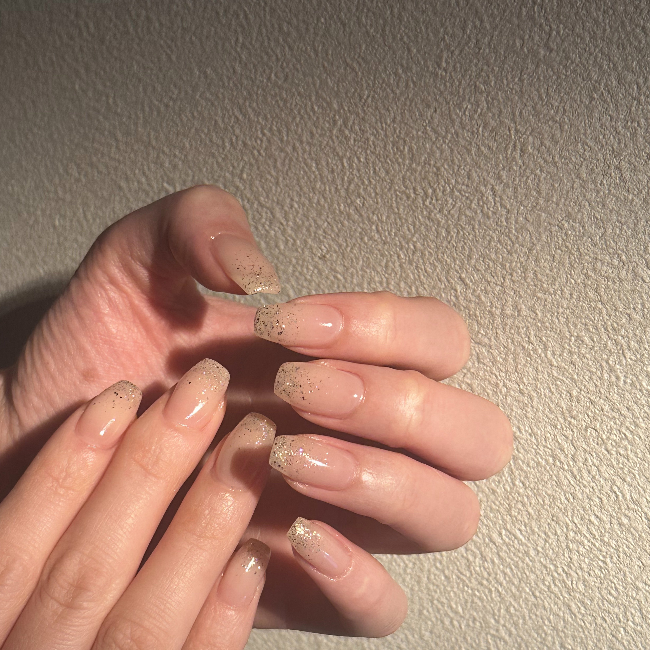 amunail.