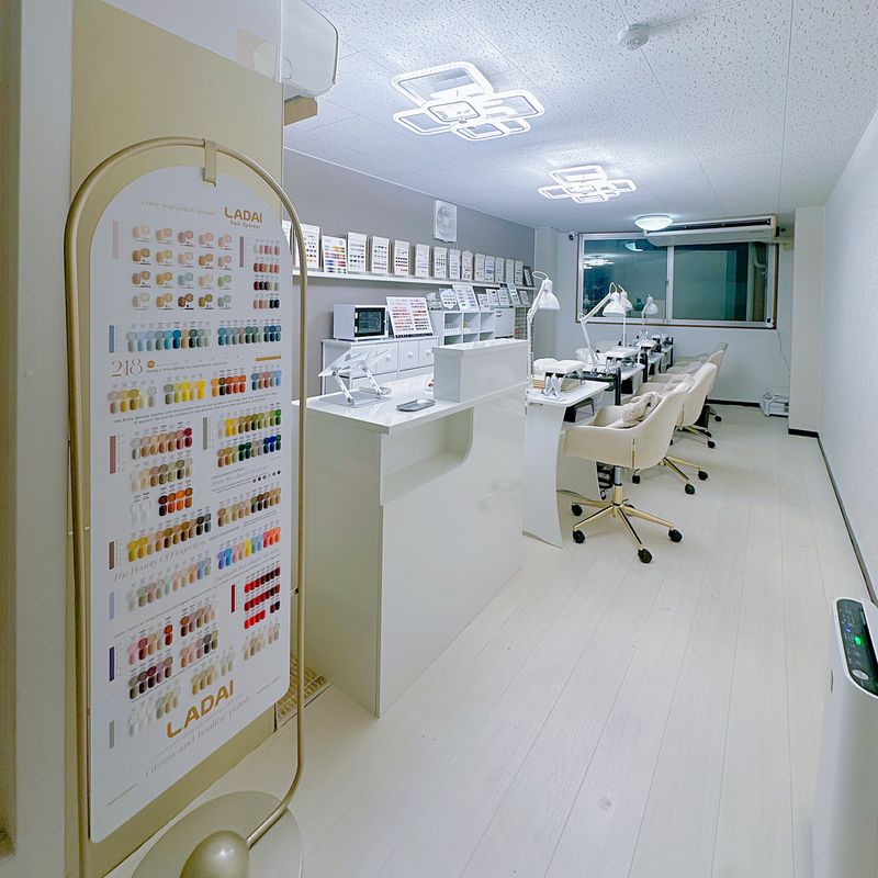 Hani Nail 三ノ宮駅前【ハニネイル]】