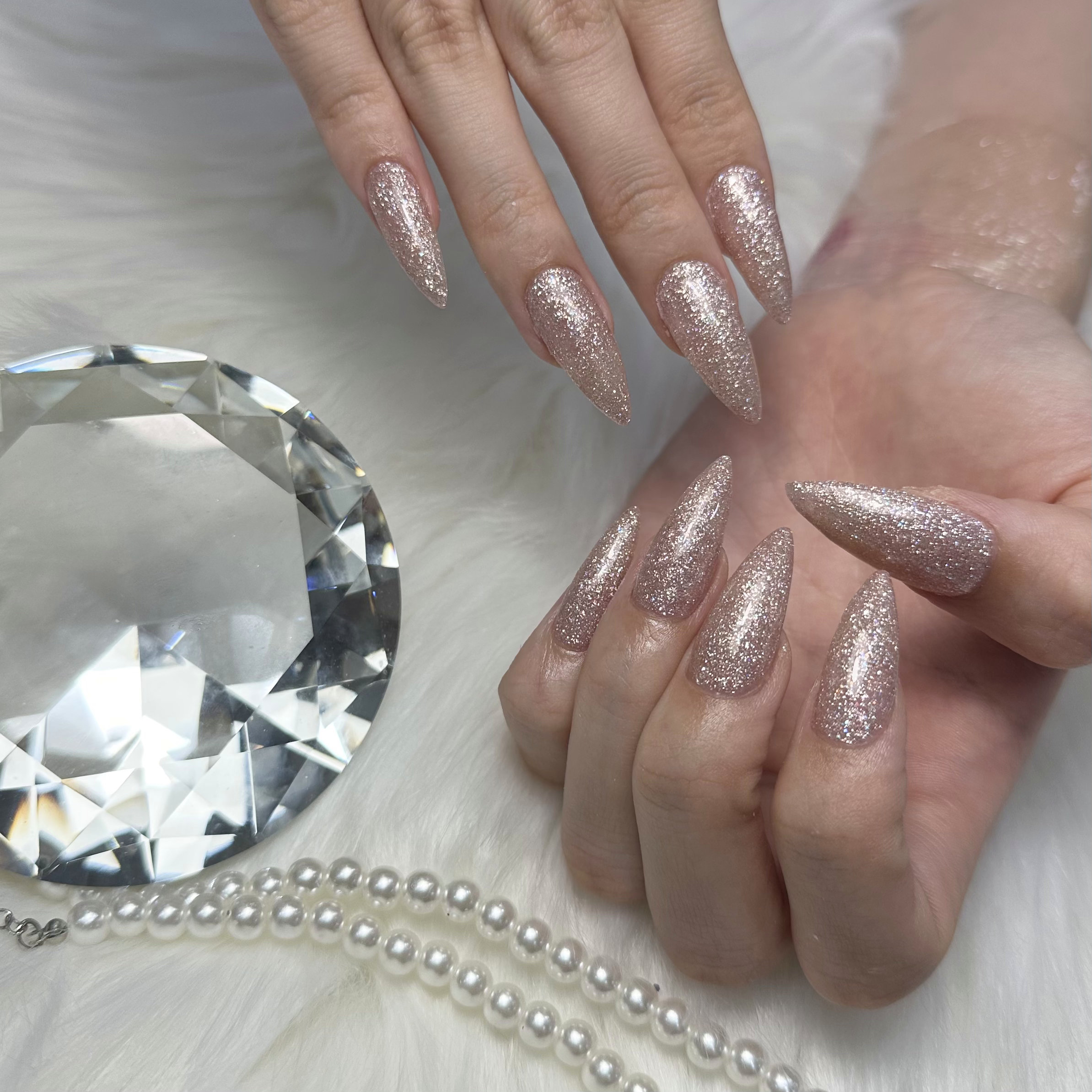Redispe.nail_nour_ayaka