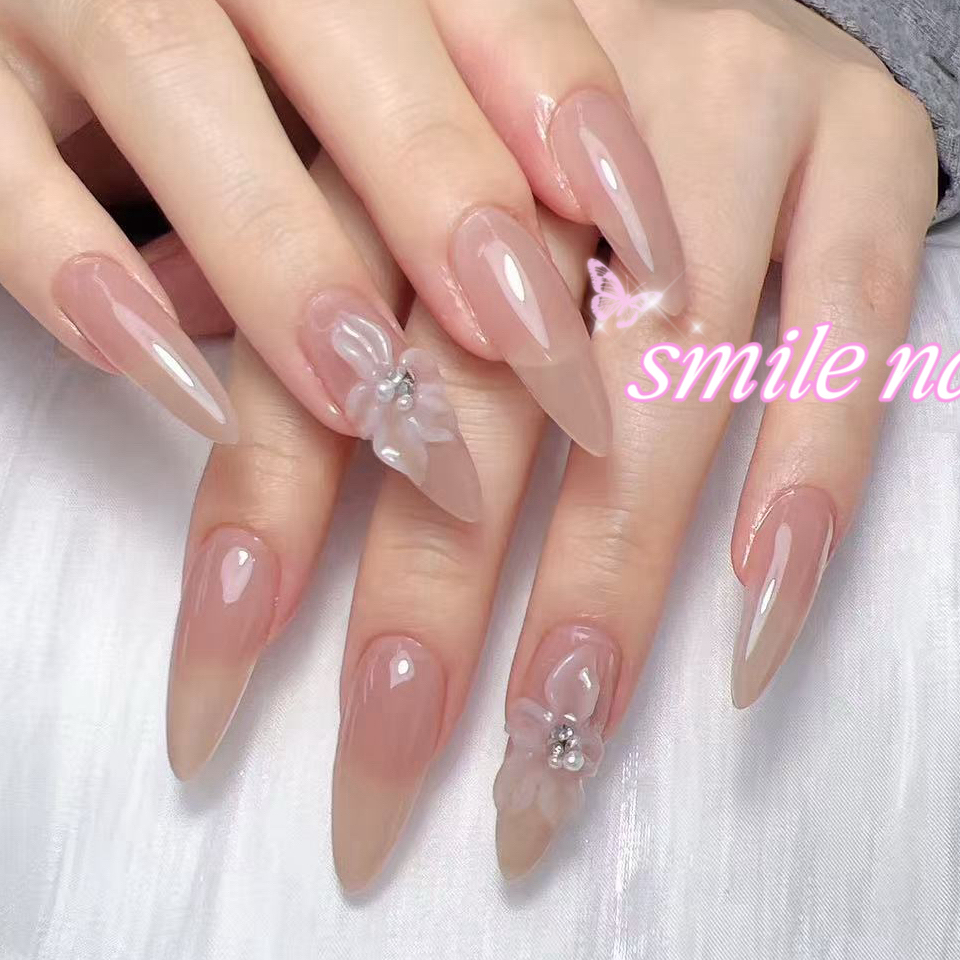 Smile_nailomiya