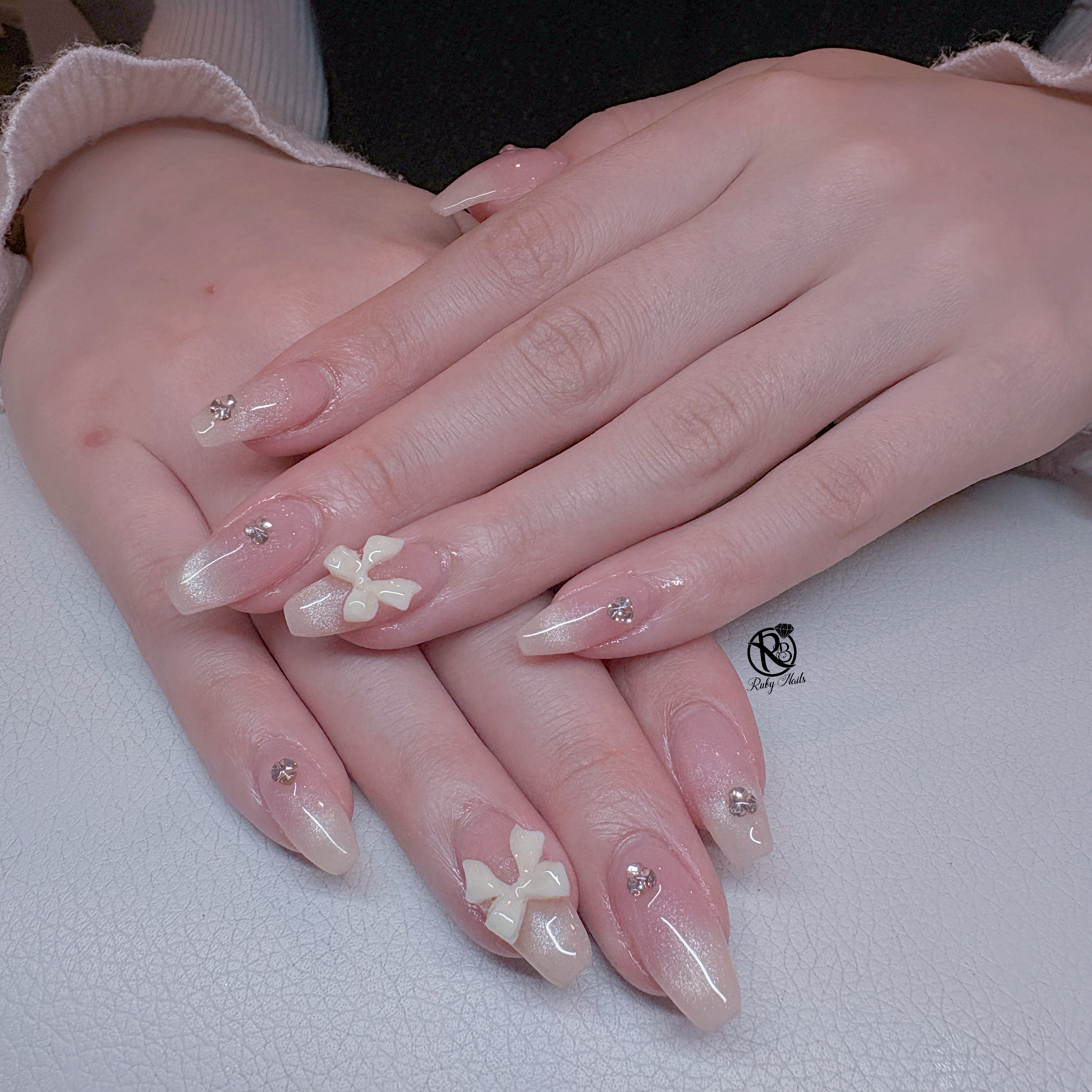 Emmy__Mint