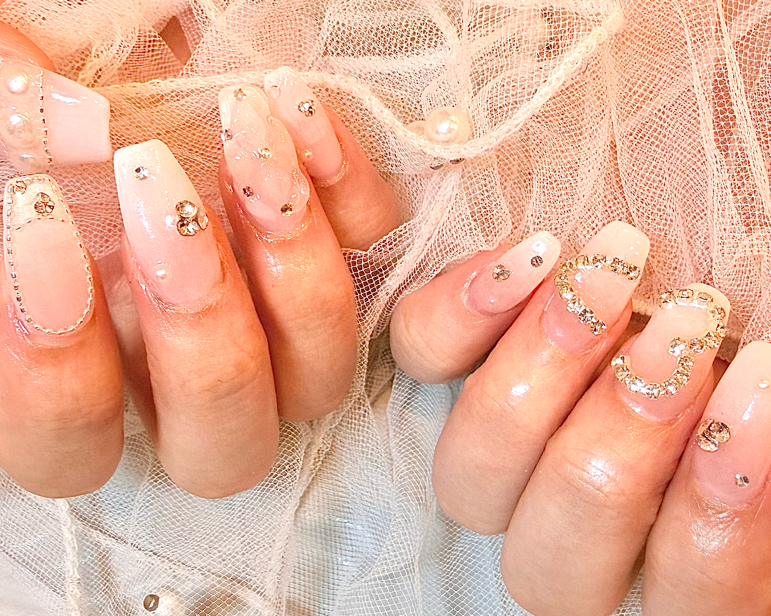 e.s_nail