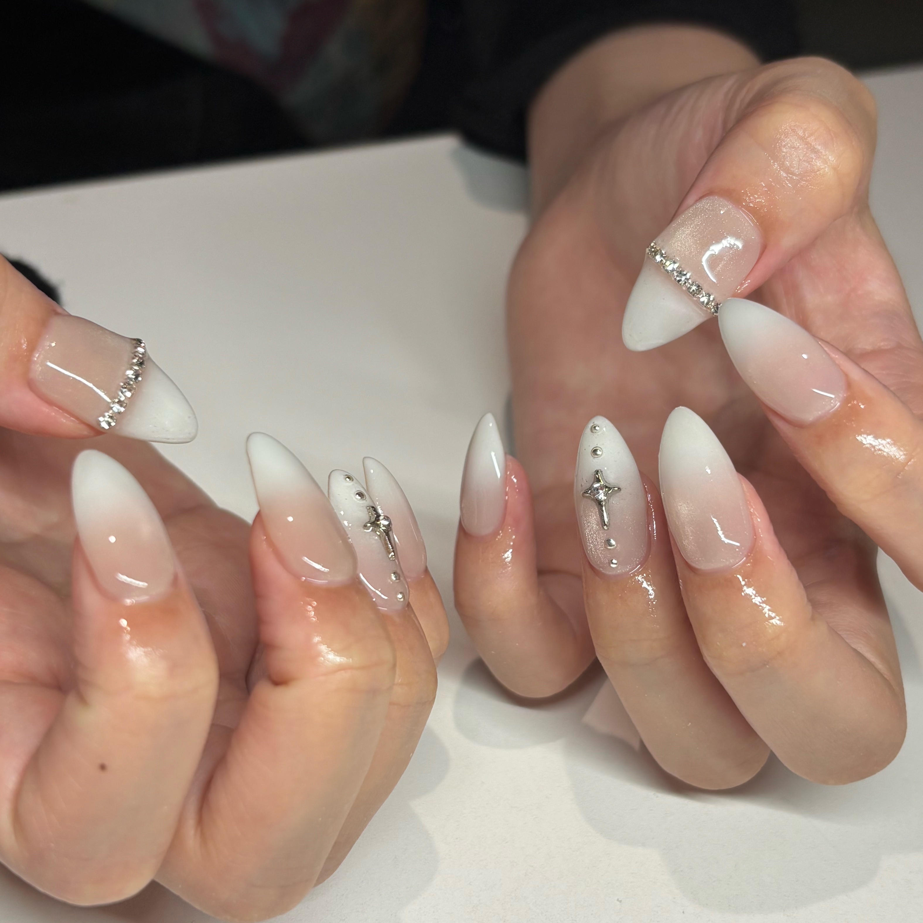 rei_s2_nail