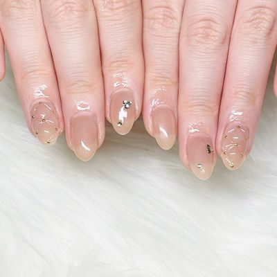 さりげなく可愛さが足せる🎀【持ち込み2本デザイン】