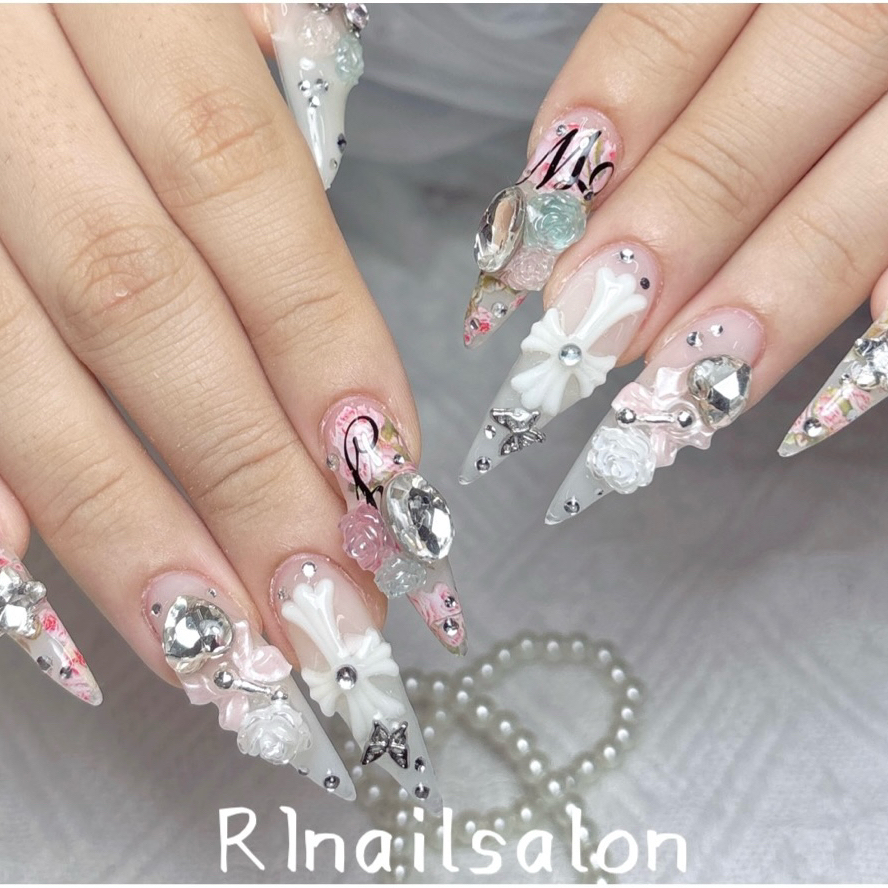 Nail_R1
