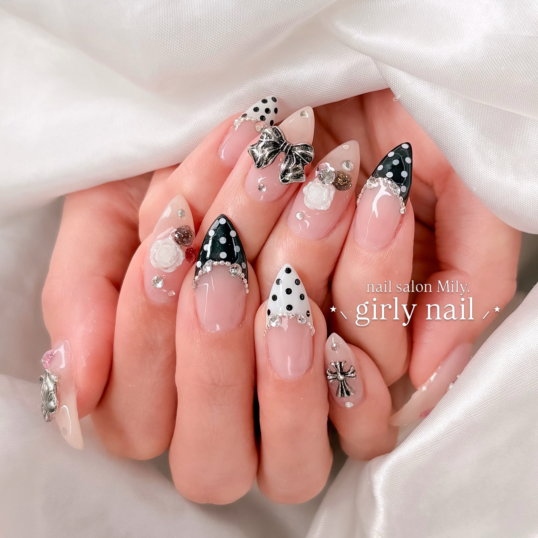 nail.salon.mily