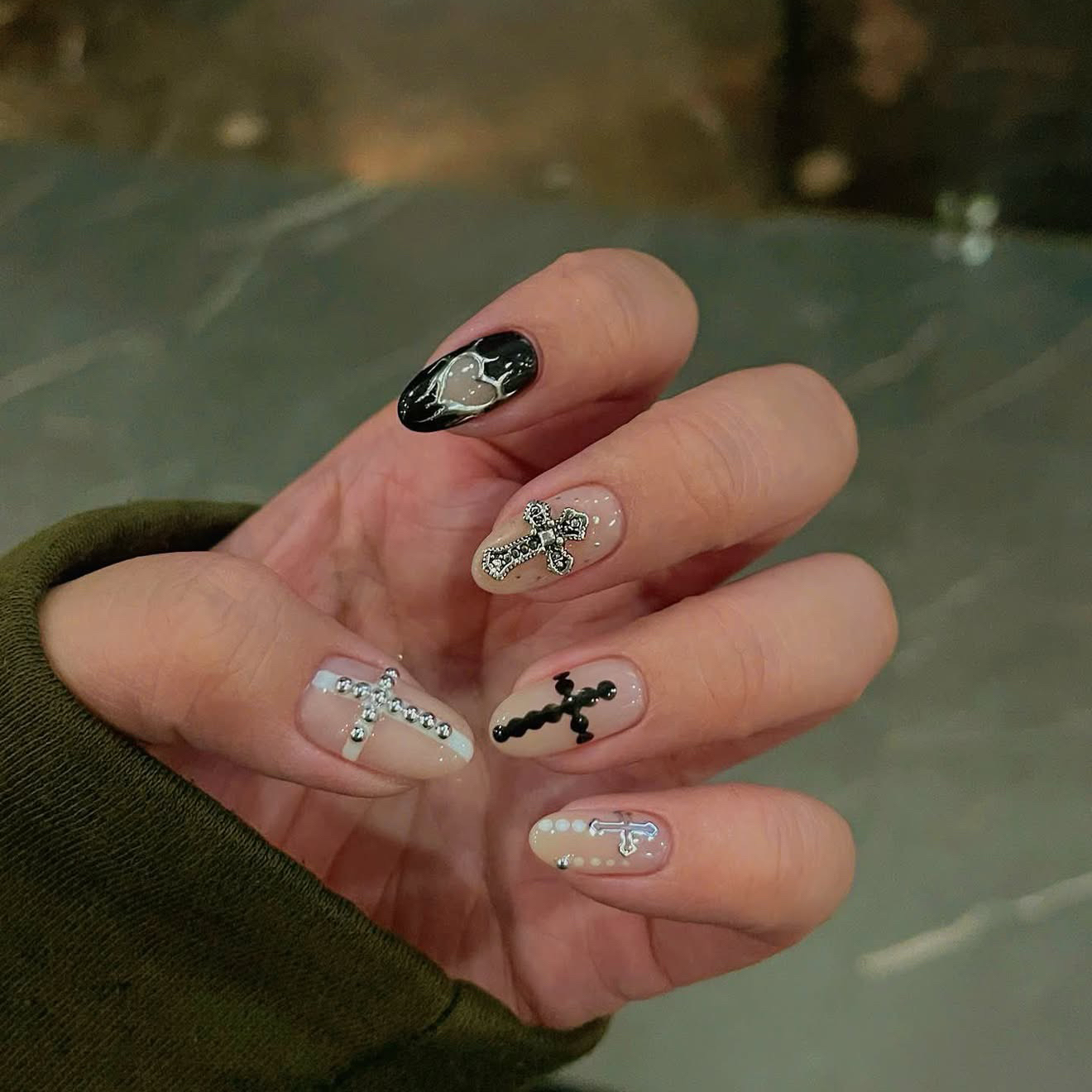 CHAIKO_ANA_CHUO_NAIL