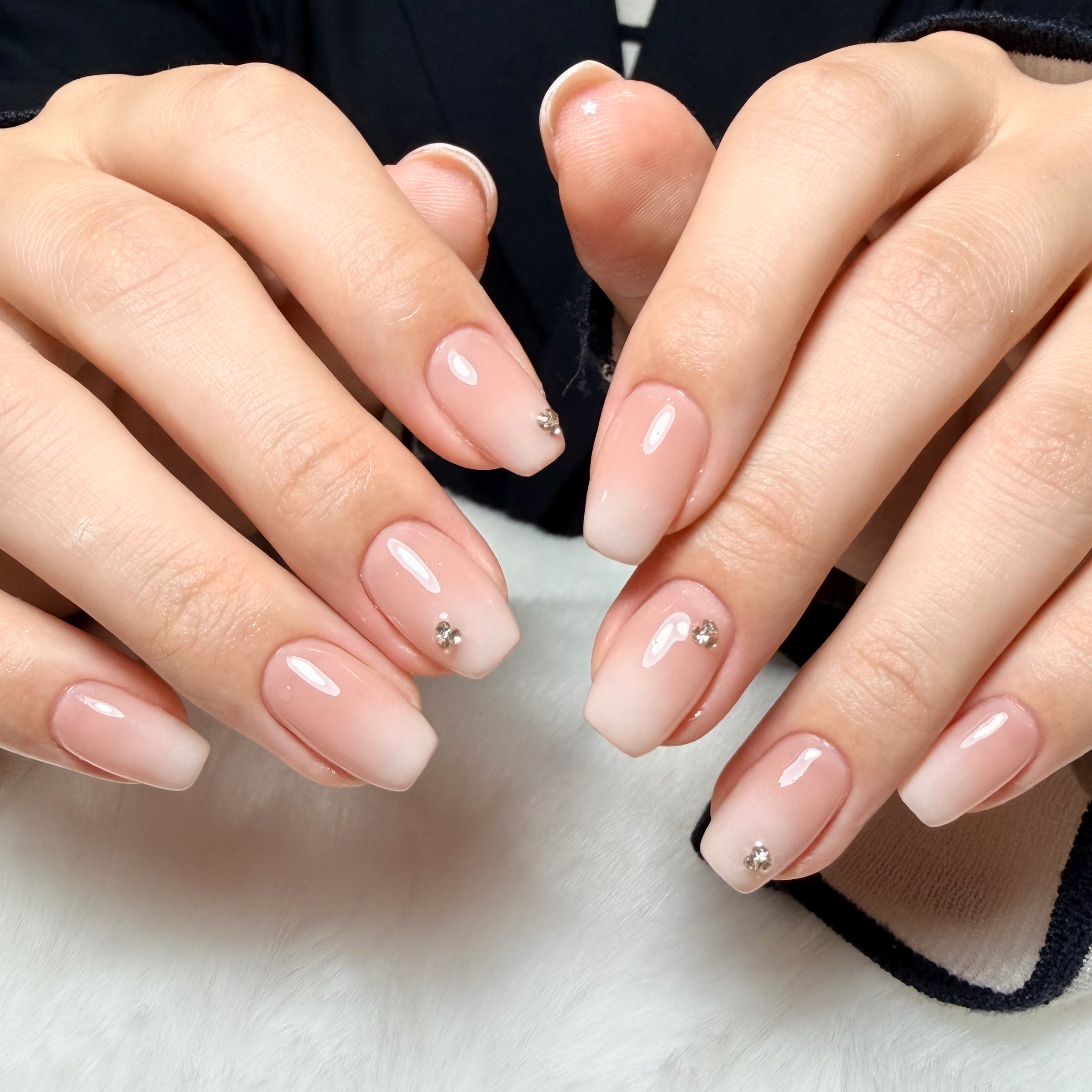 Mio__nail