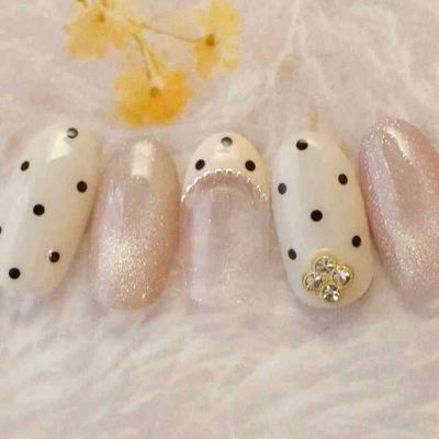 お爪に優しい💚【パラジェル✨️スタンダードコース】
ジェルオフ無料