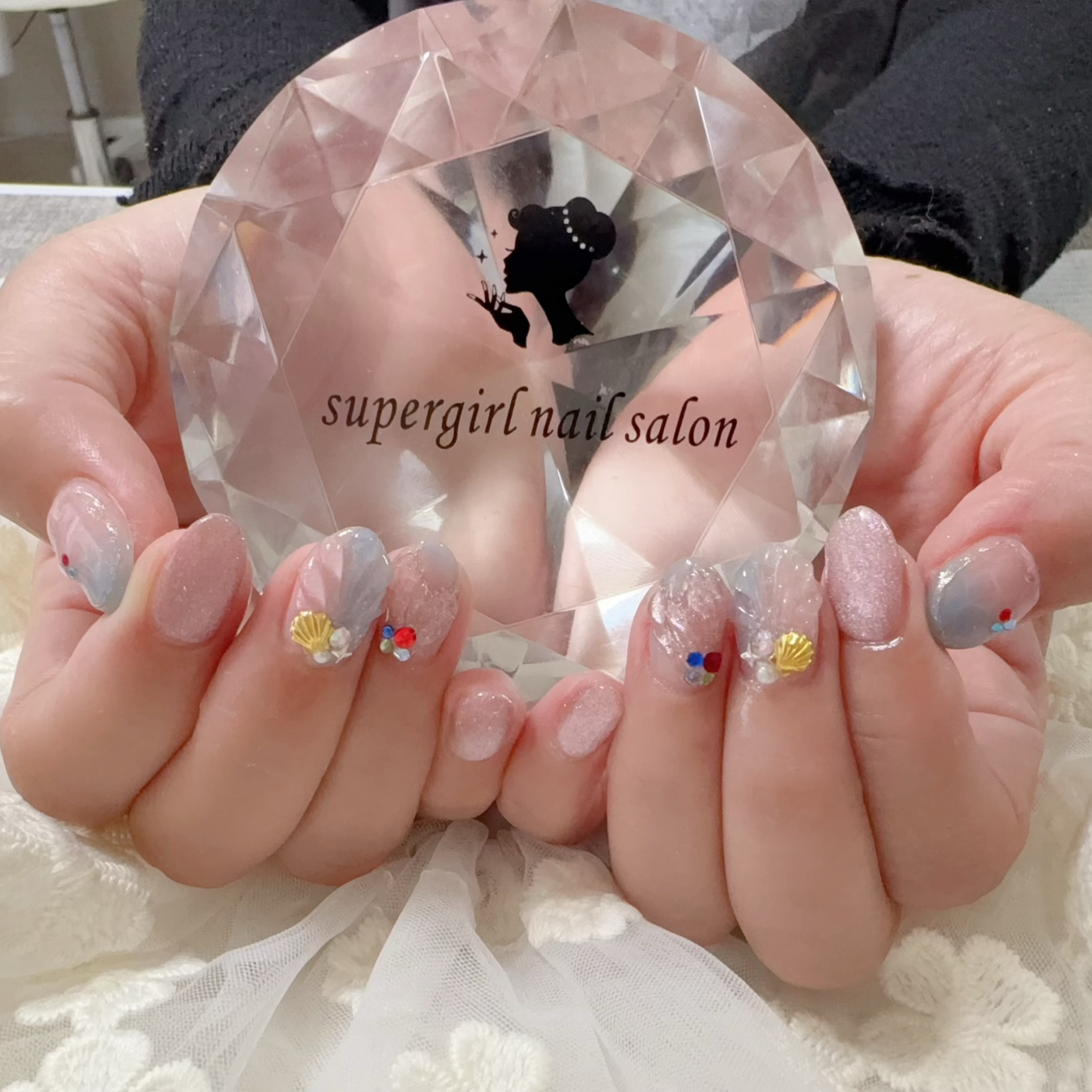 supergirlnailsalon