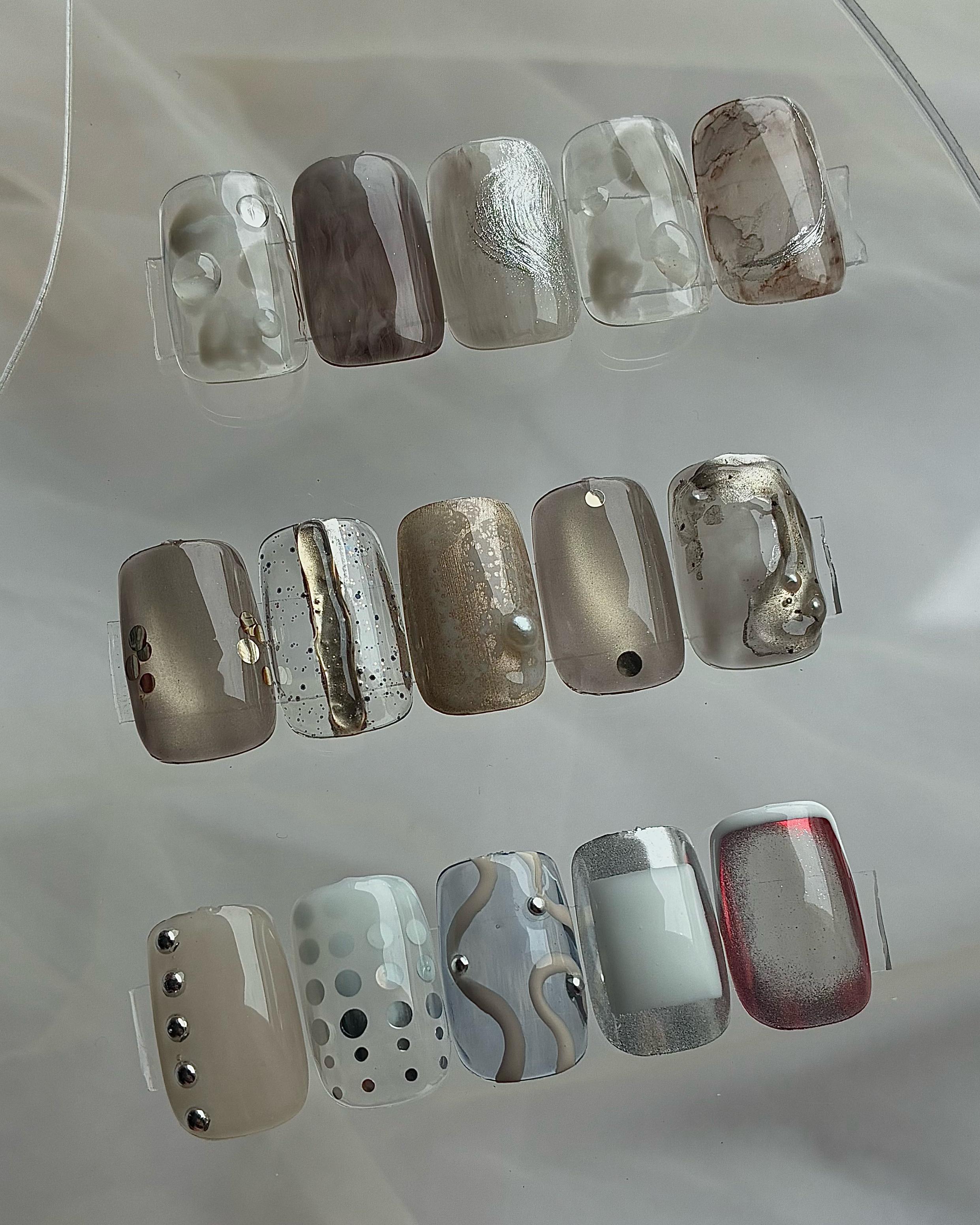 Lipine_nail