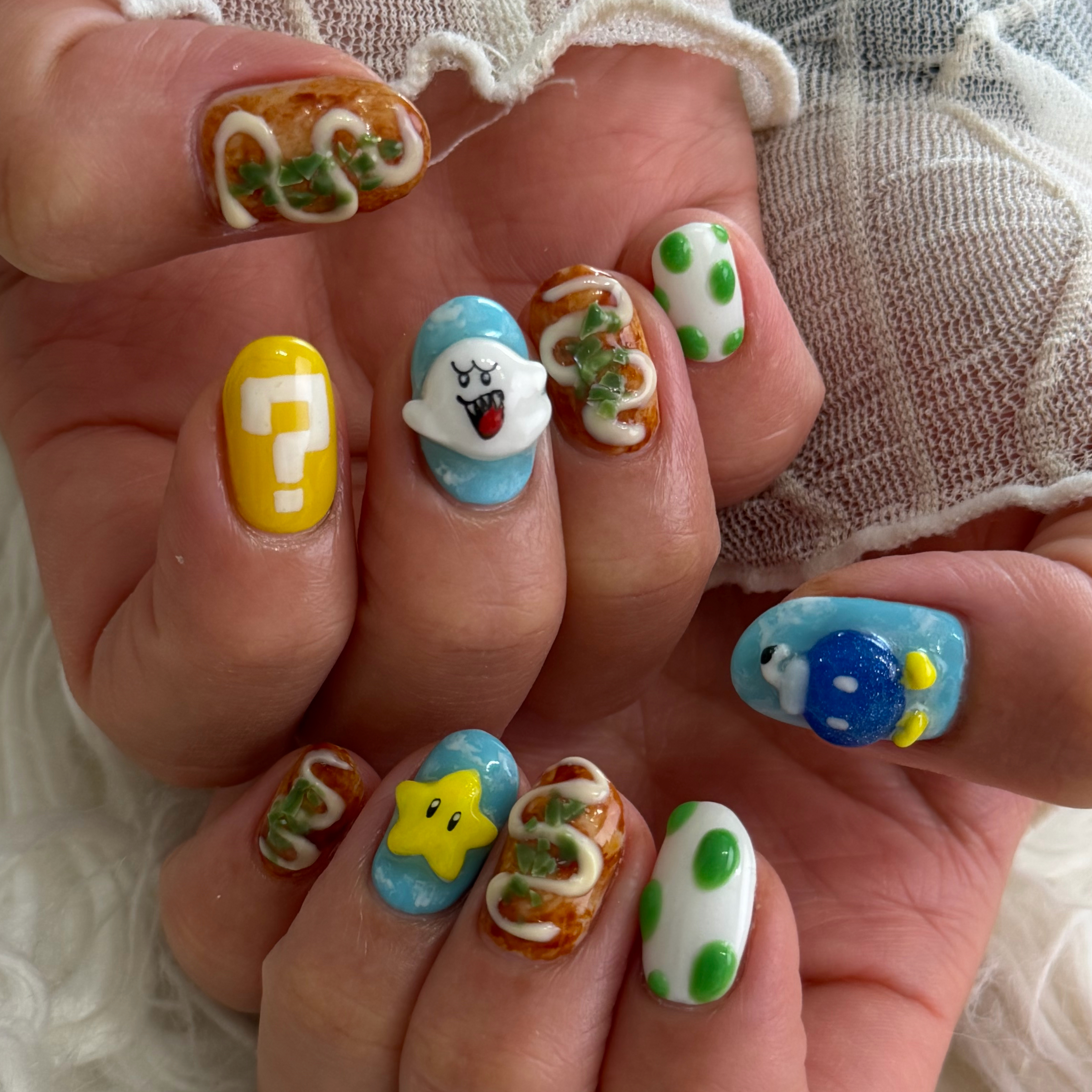 AURA_nailart