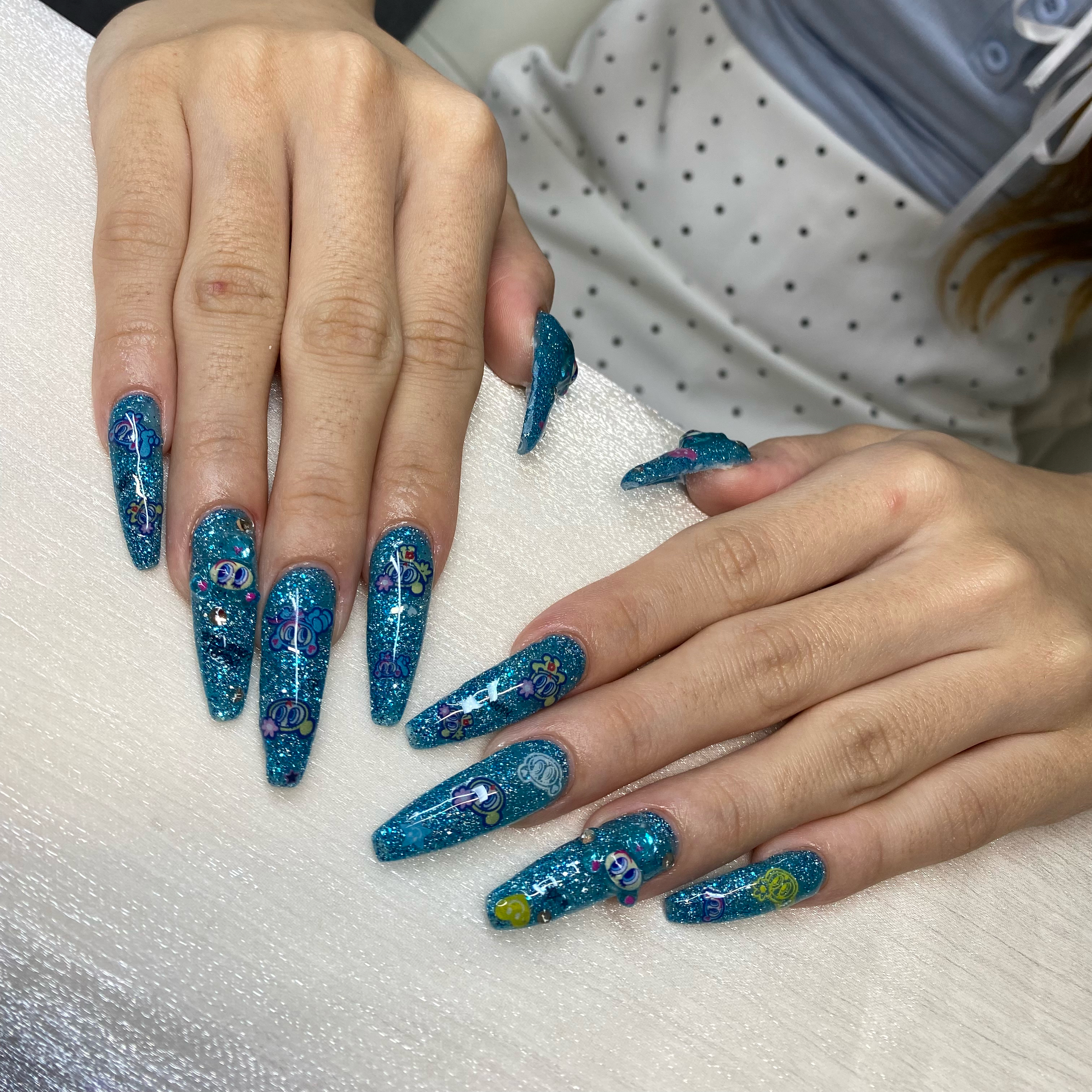 DIAMOND.NAIL.STUDIO