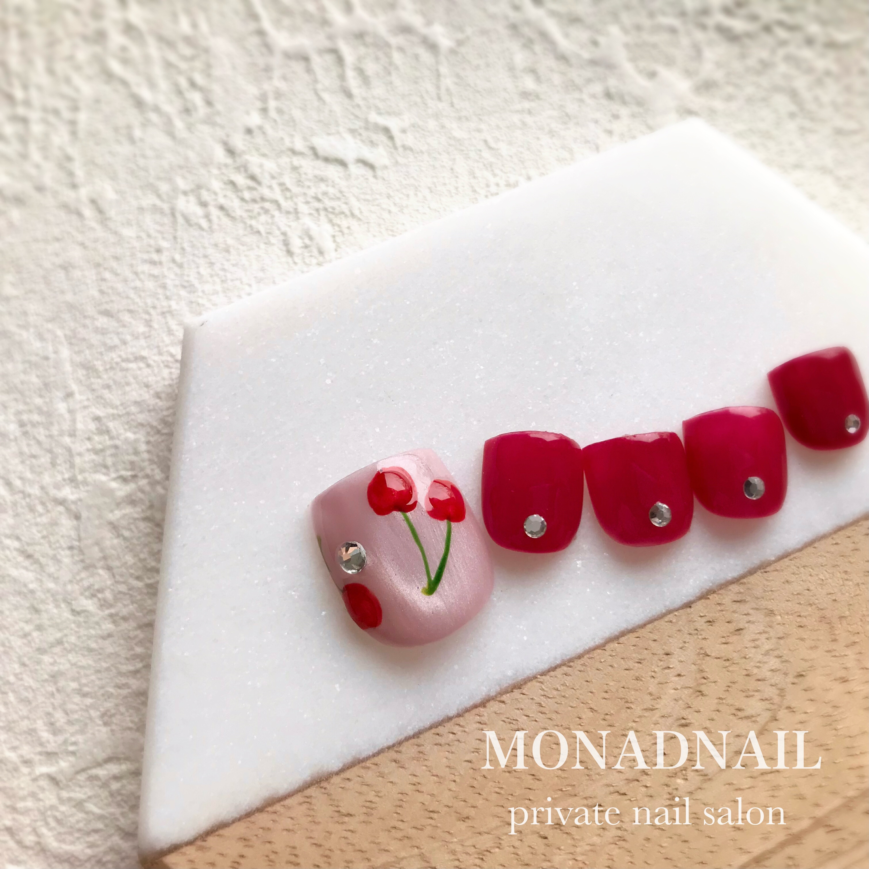 MONADNAIL