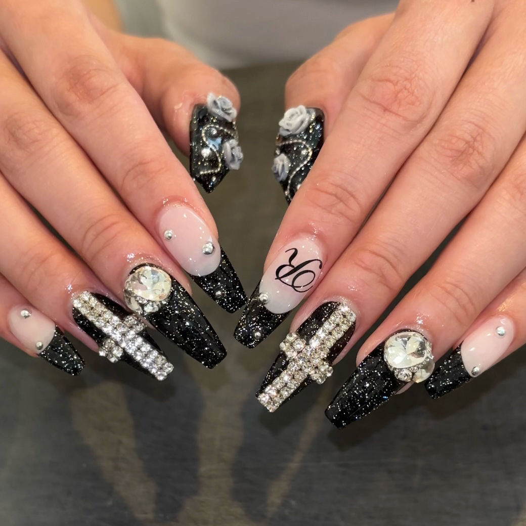 pinkdollhouse_nail