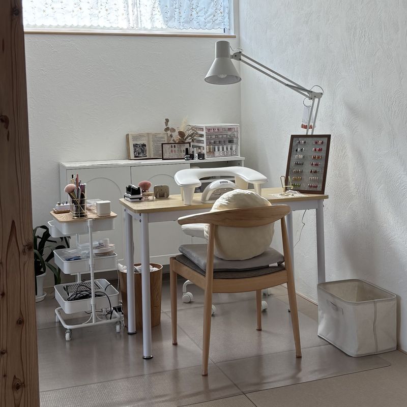 nail salon flore