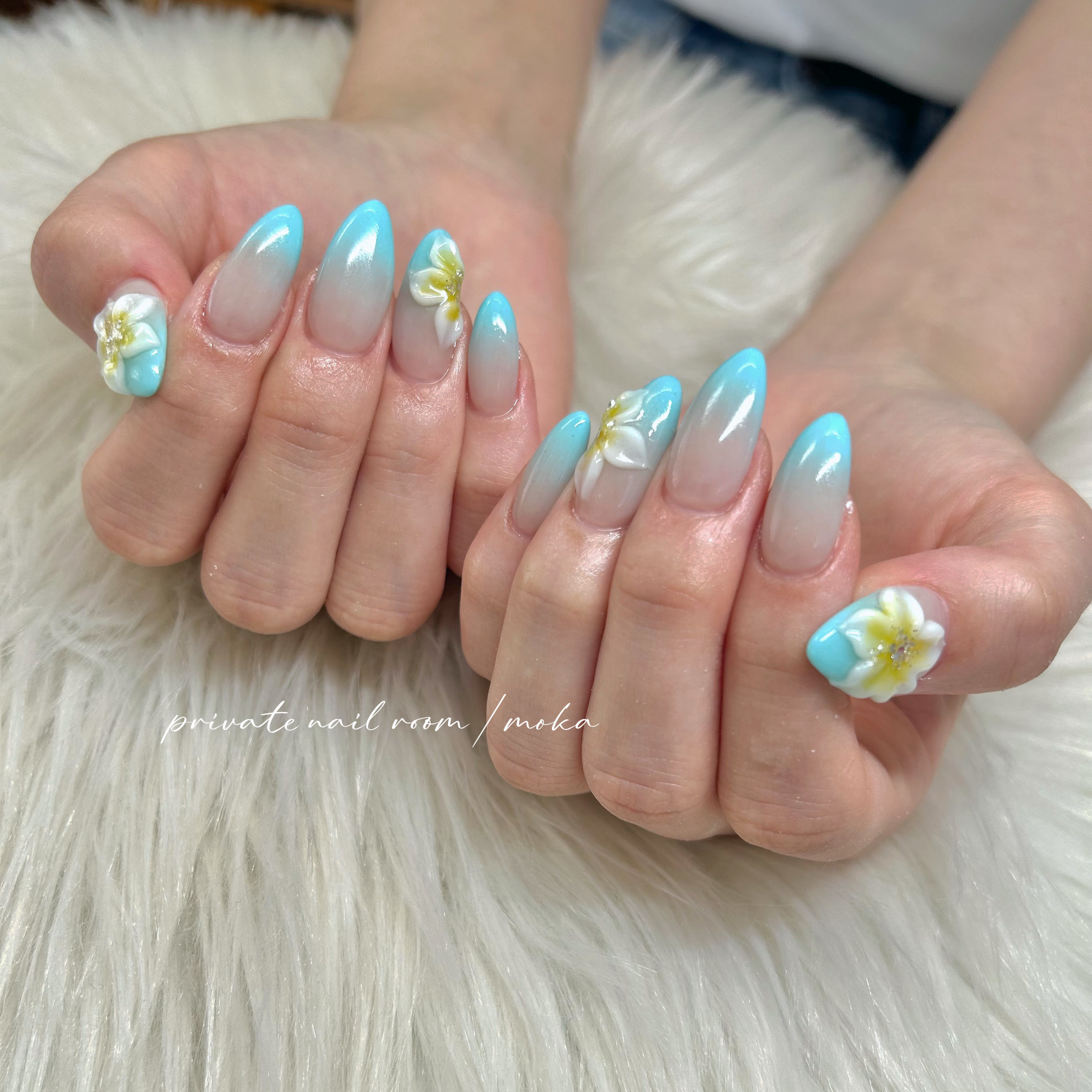 p.nailroom_moka