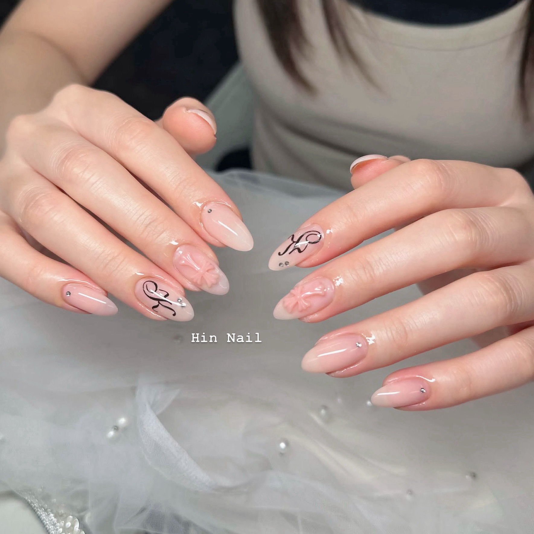 Hin_Nail
