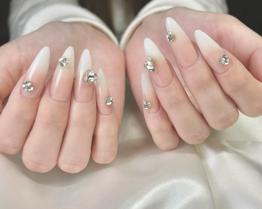 y_____nail
