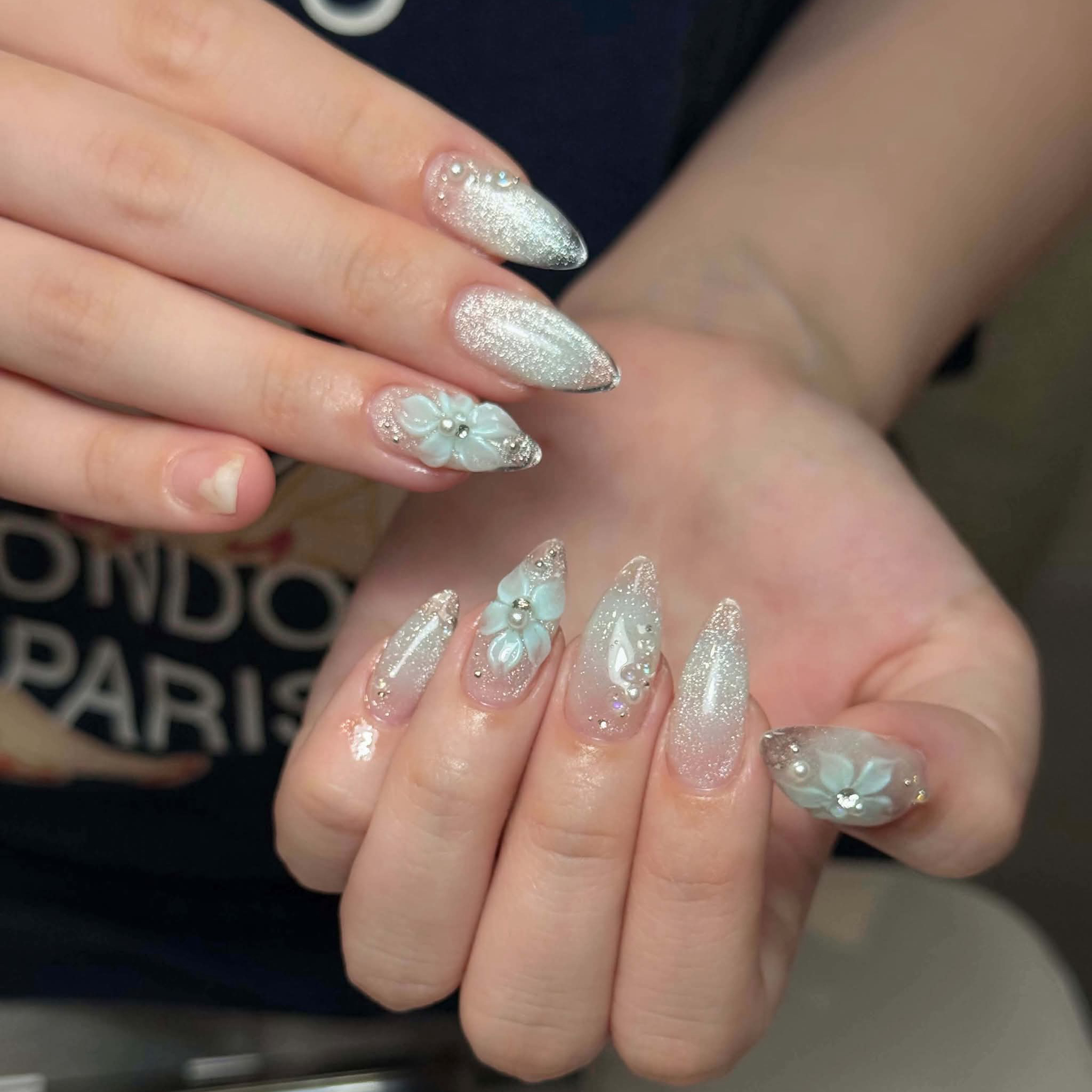elinails_emi