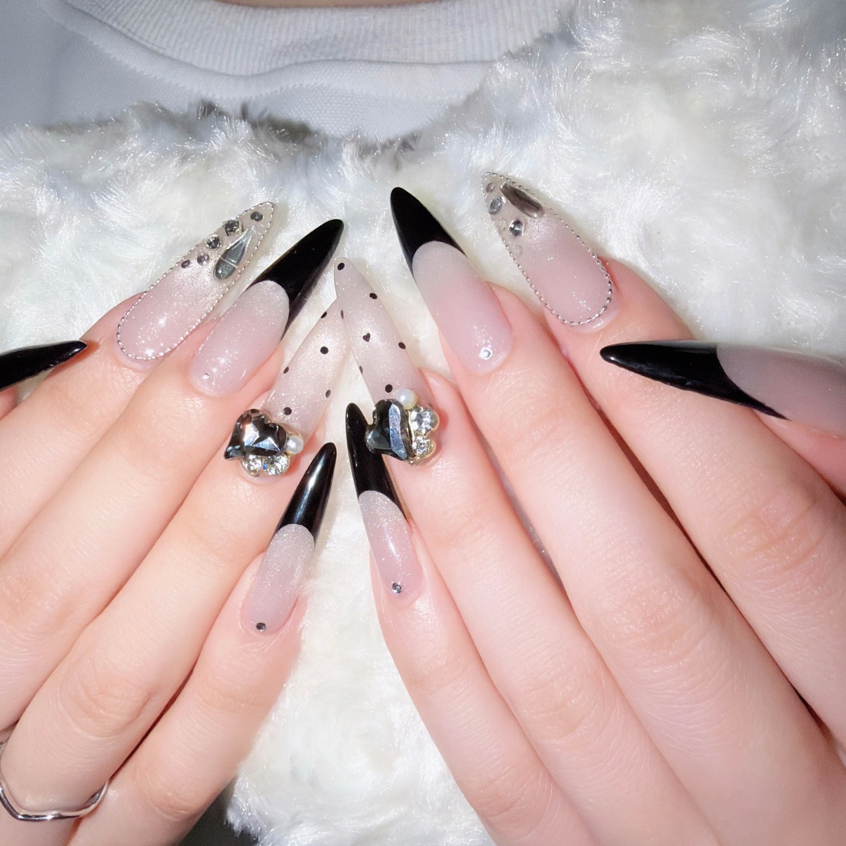 hanna__nail