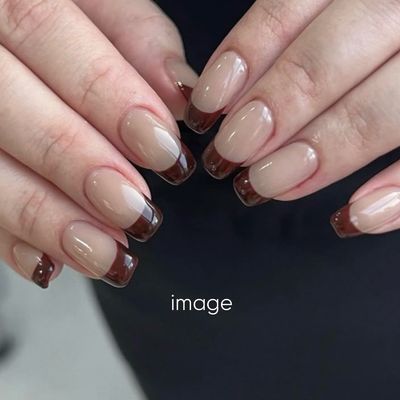 🍨【フレンチネイル】ベースカラー有/ケア込み◎