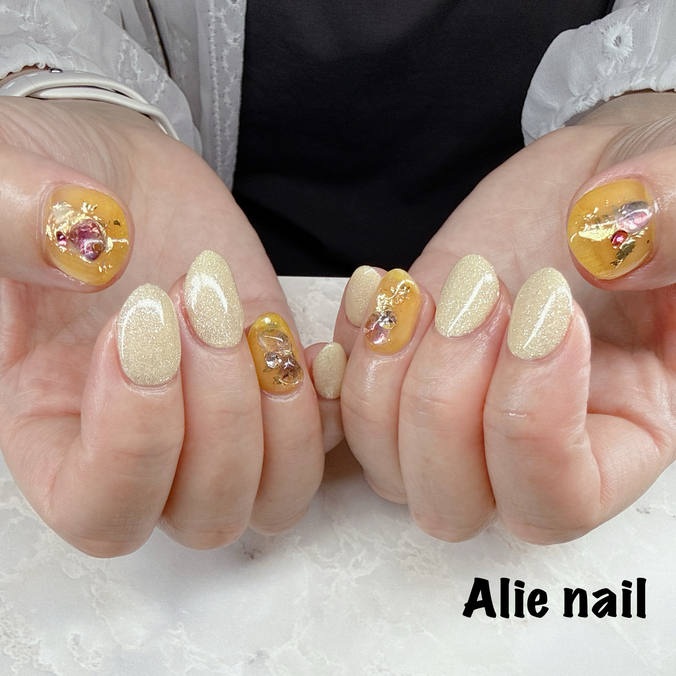 Alie_nail.0822