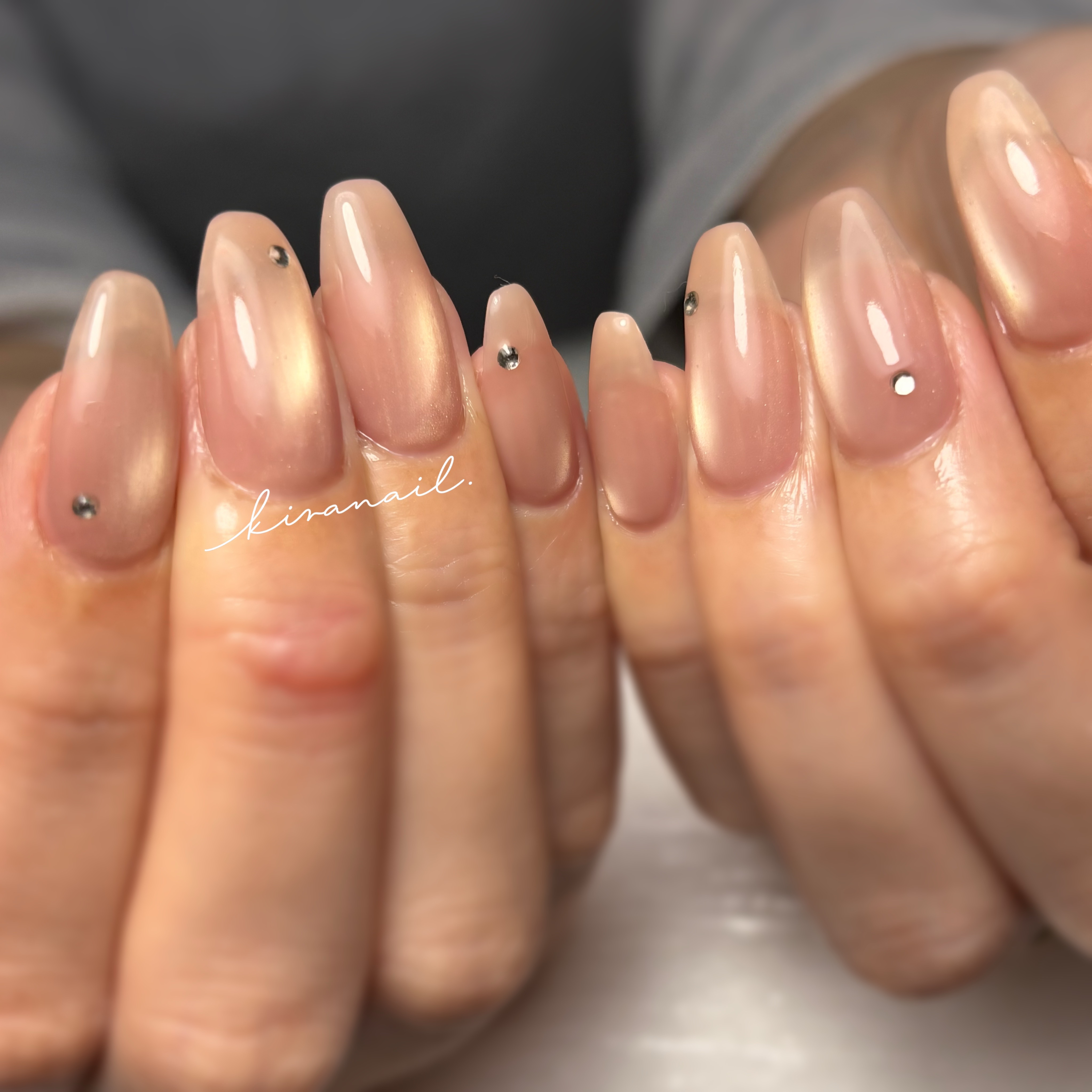 Nail_KIRA
