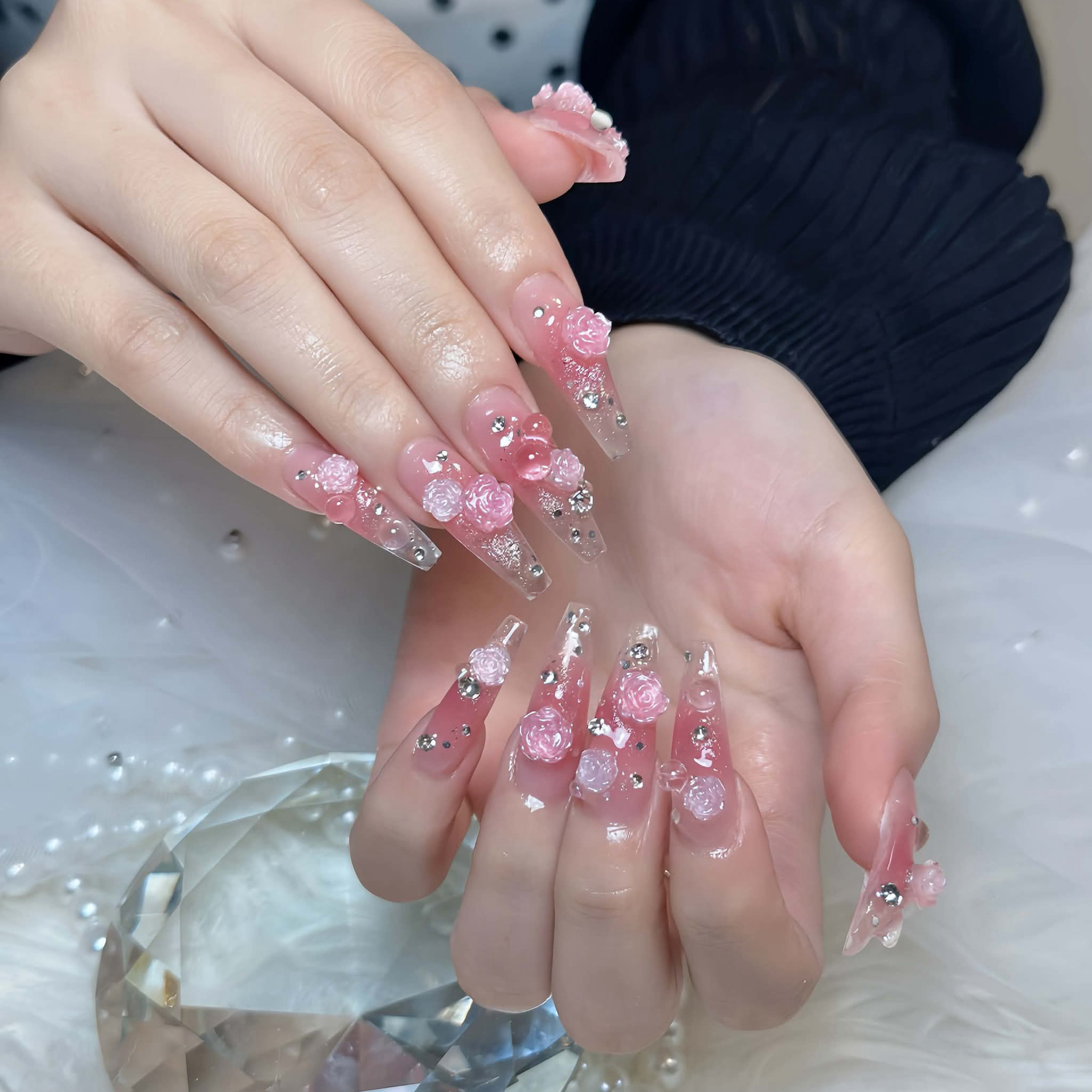 elinails_emi