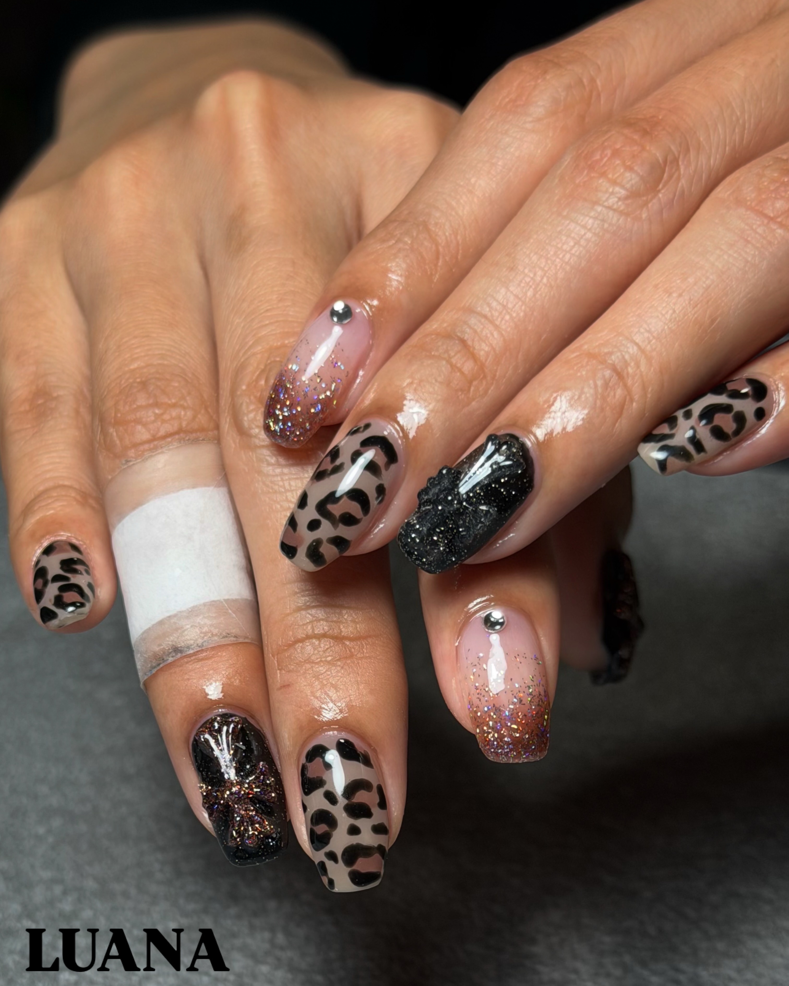 saga.nail_LUANA