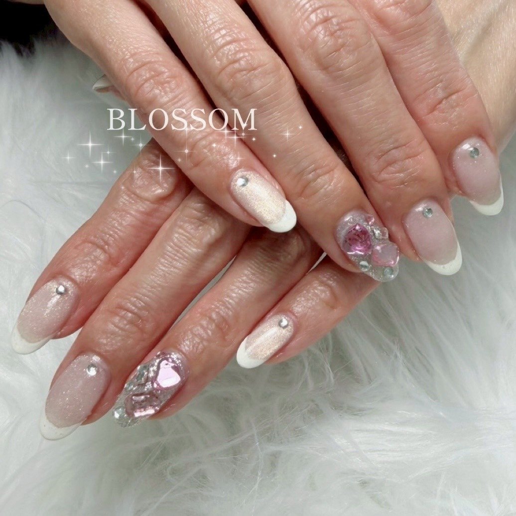 BLOSSOM_nailsalon
