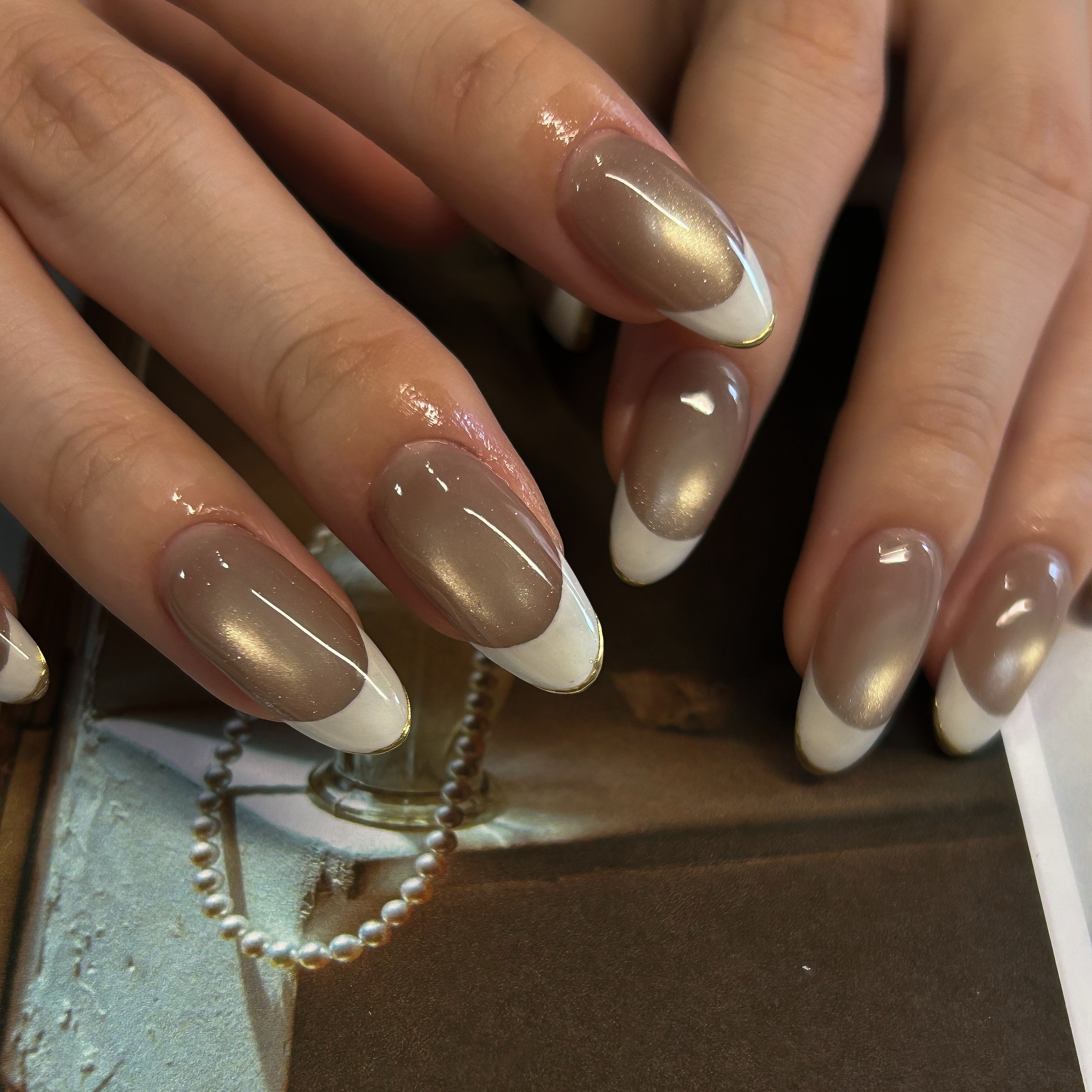 une_.nail