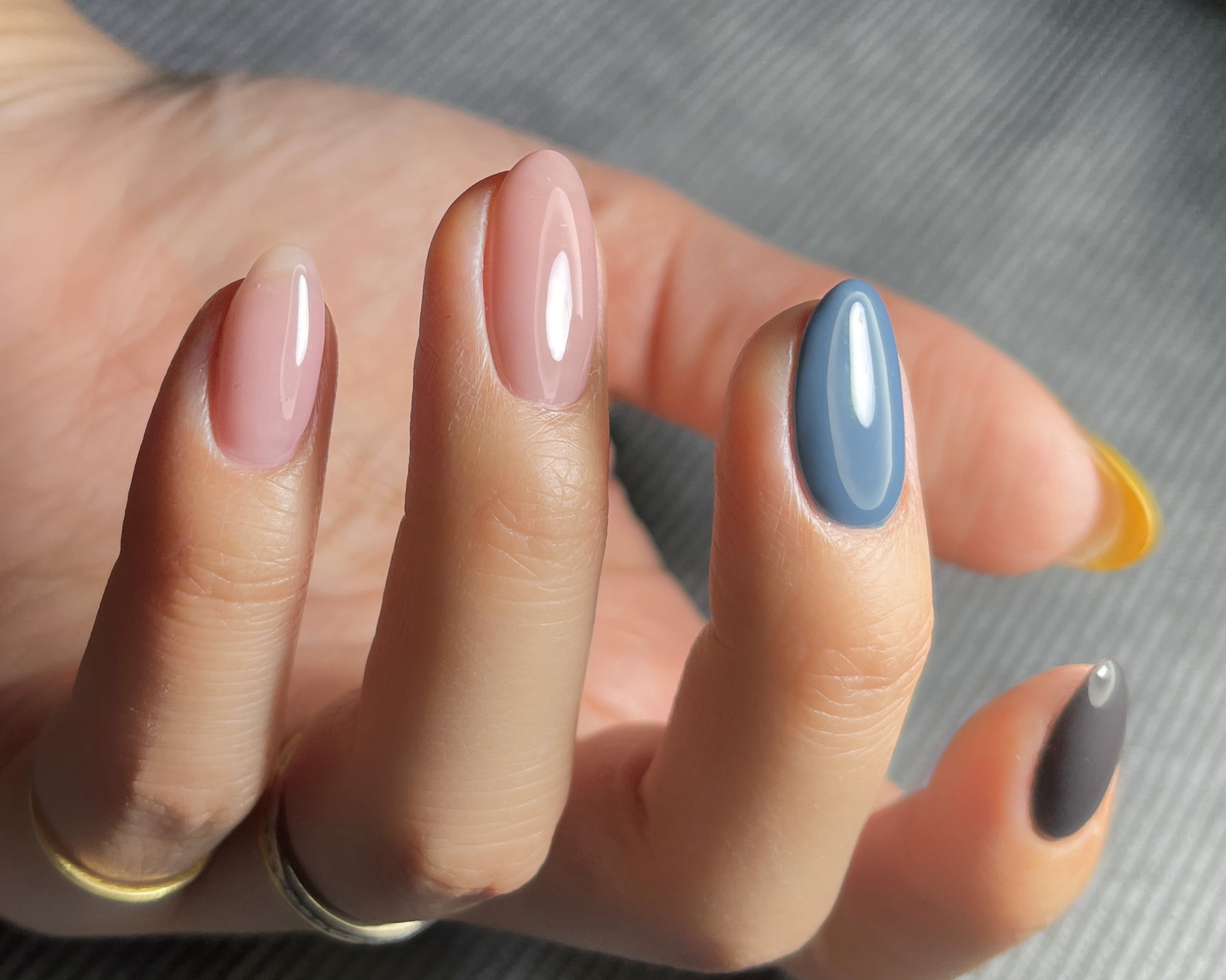 nails_Cor.