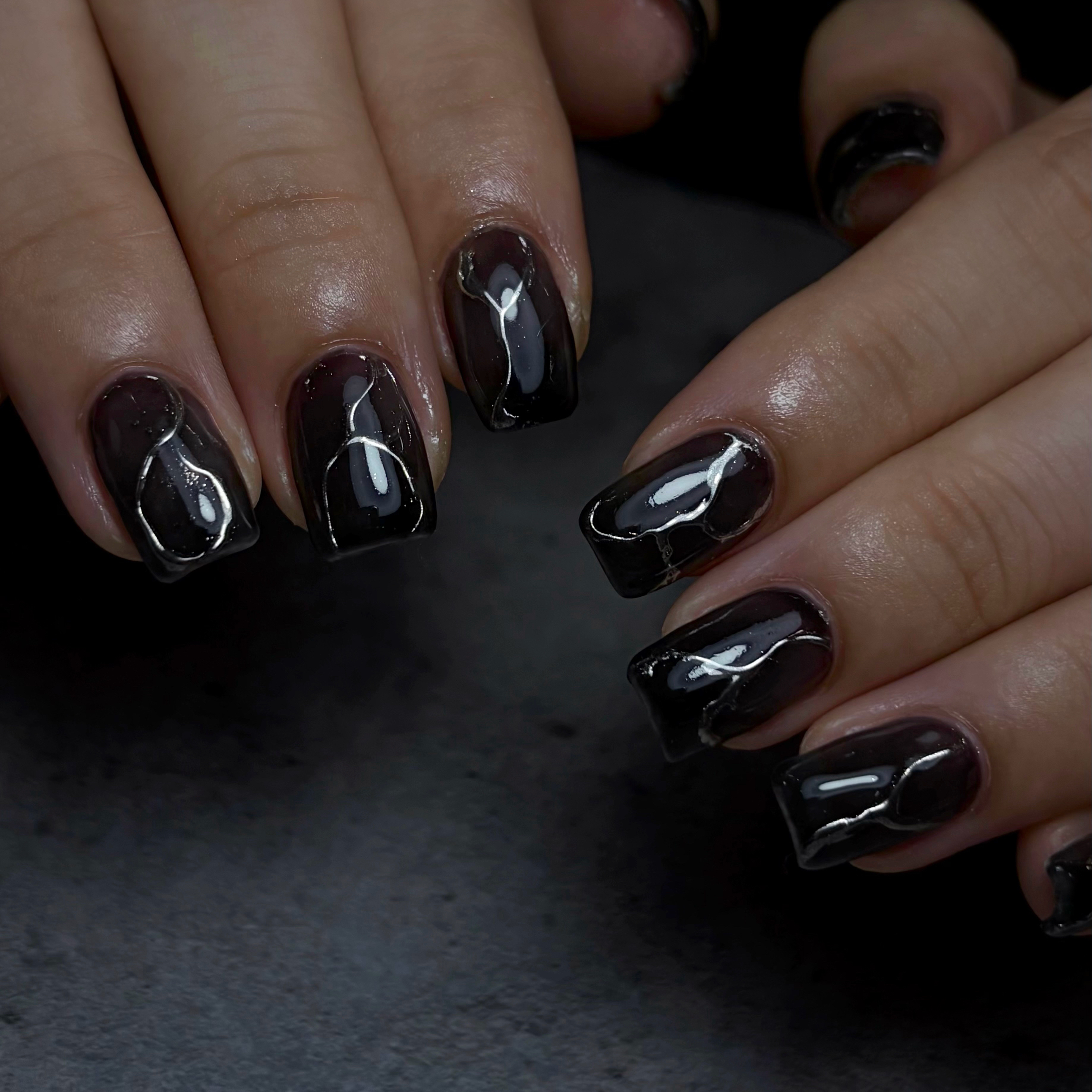 erika_mnail