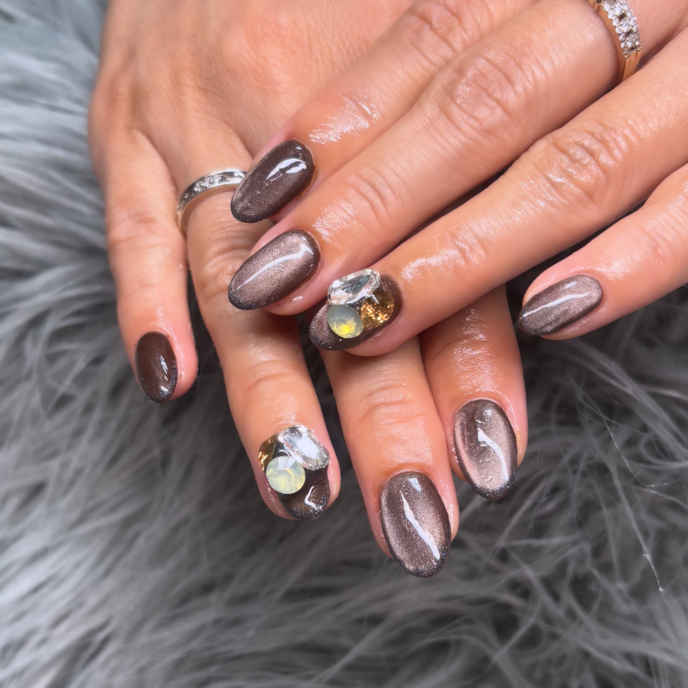 nail_saya