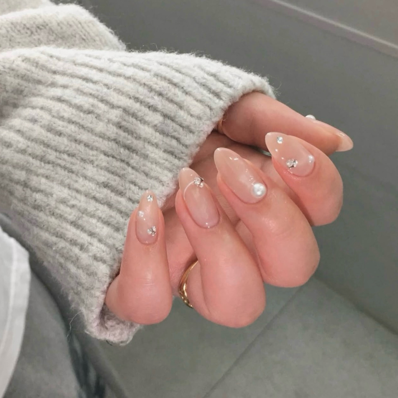 Naomi_RibonNail