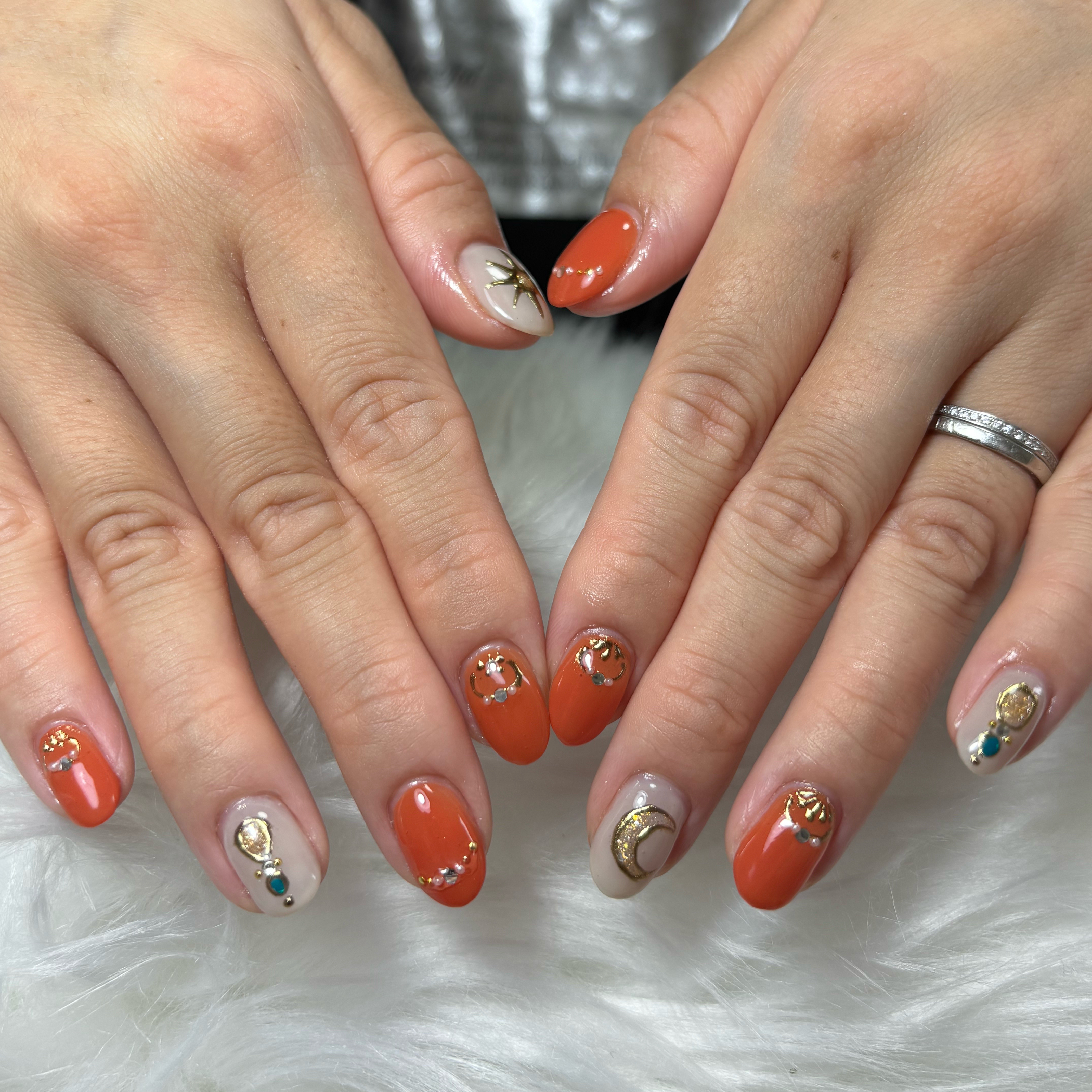 avan.nail