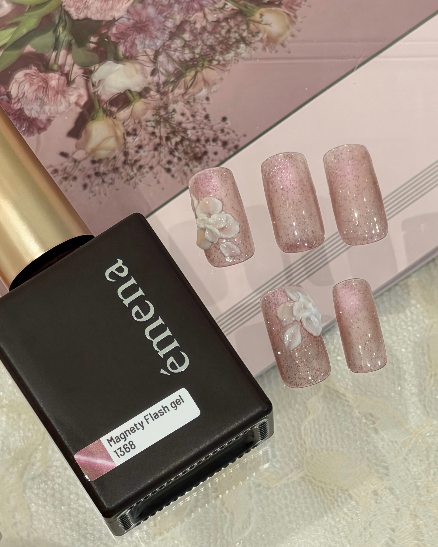 Bloom_mikurunail