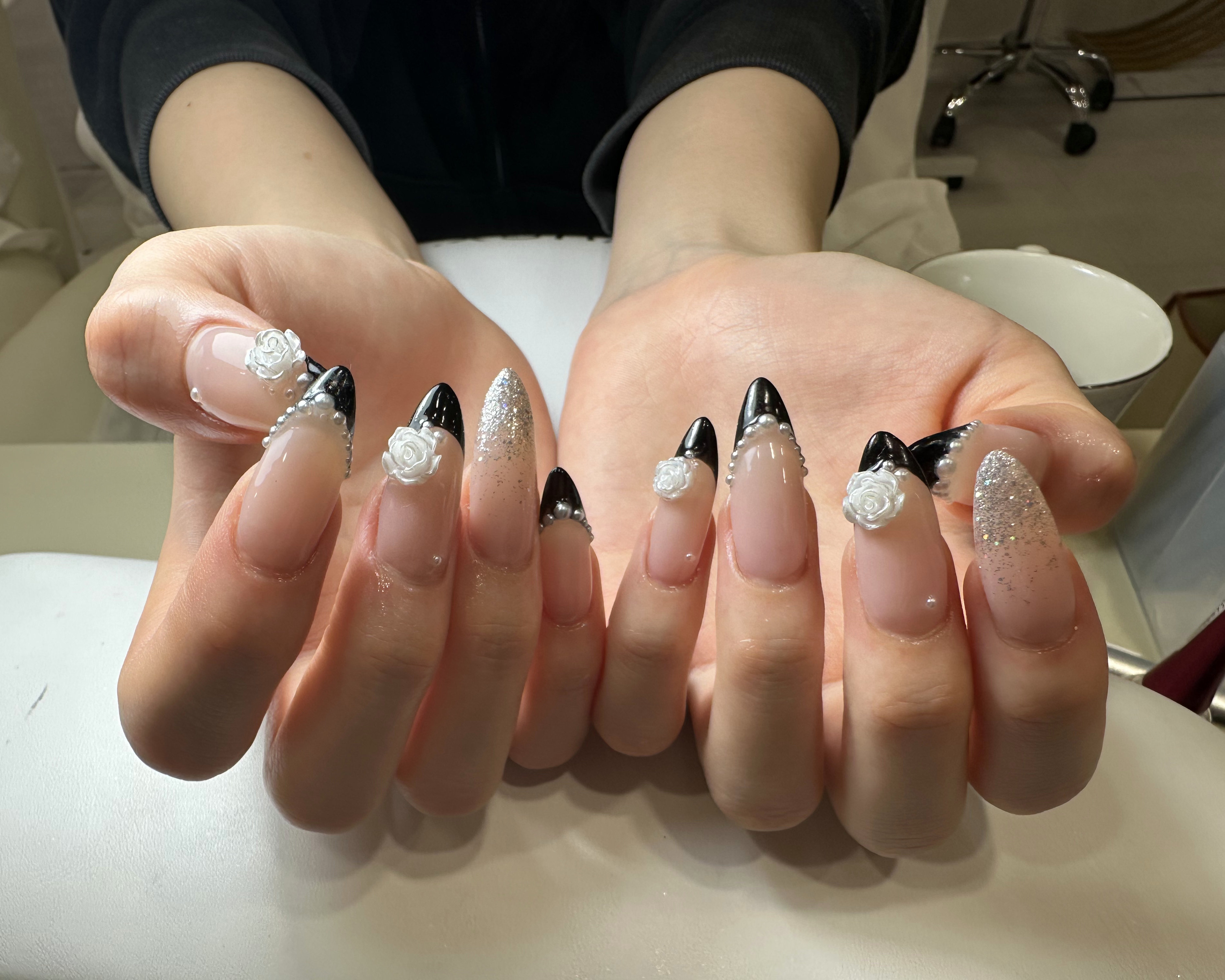 LyymSalon_rin