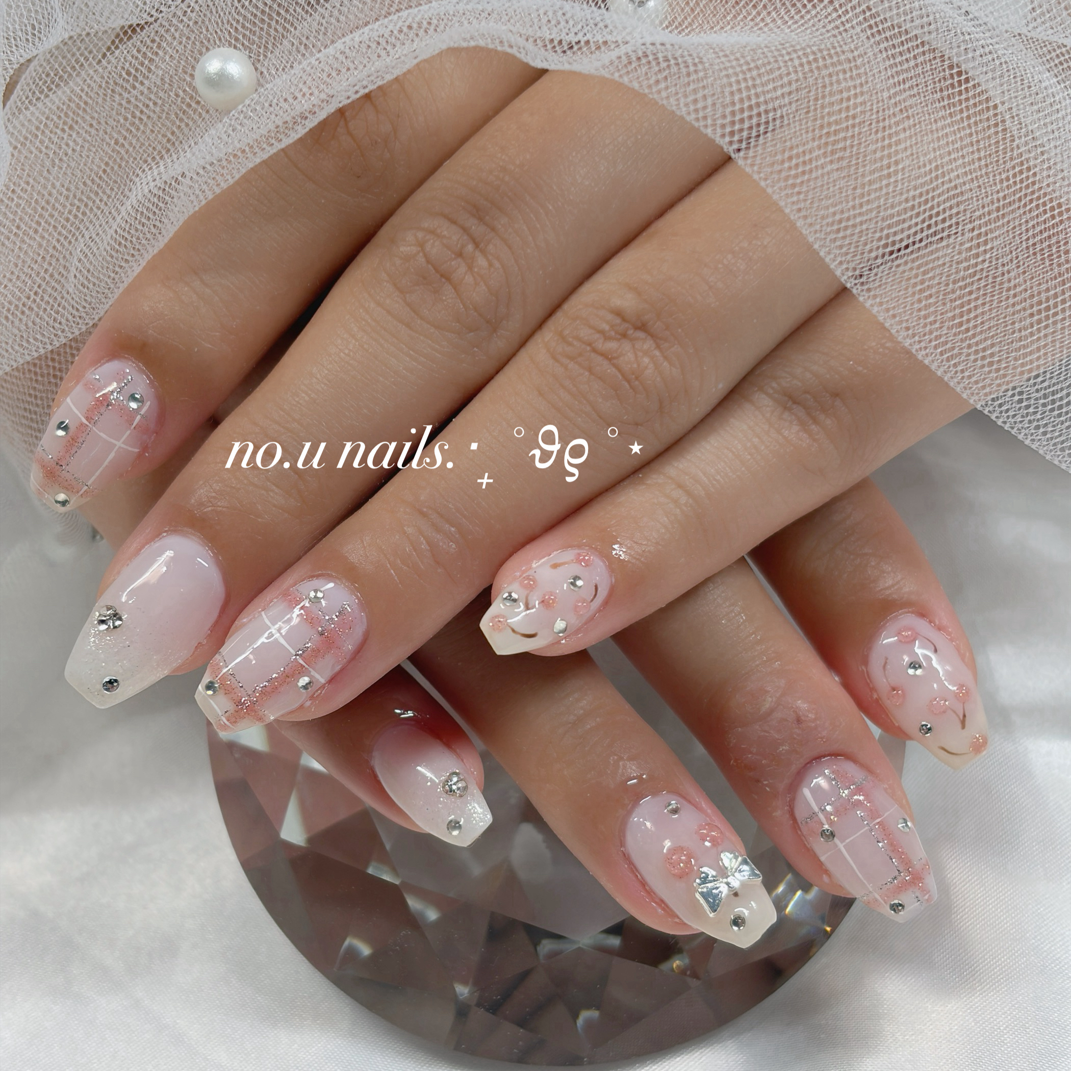 no.U_nails