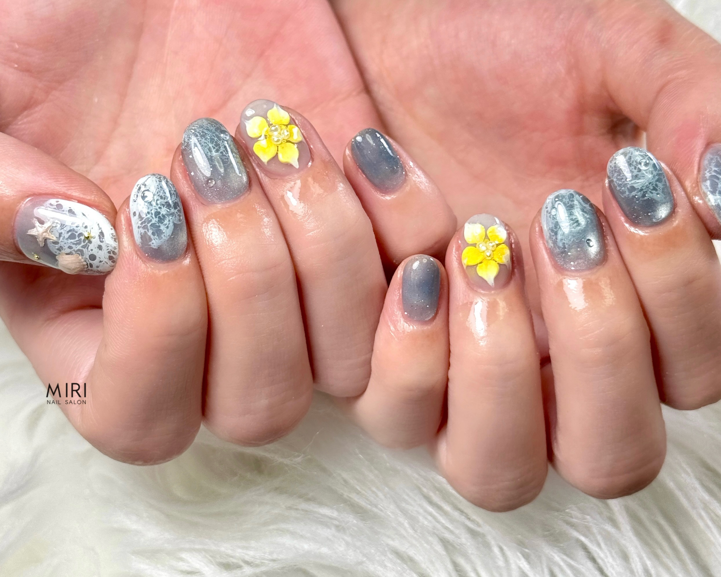Miri_salon
