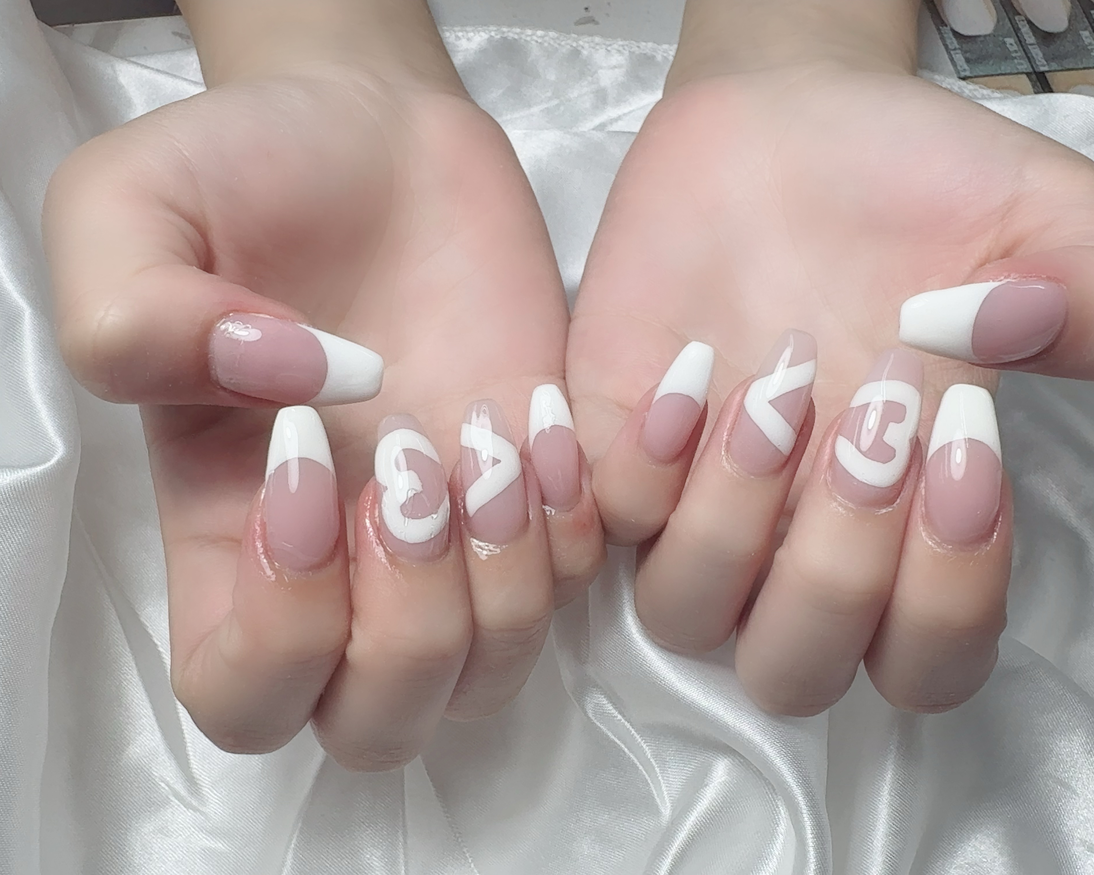 Mlan_Nail