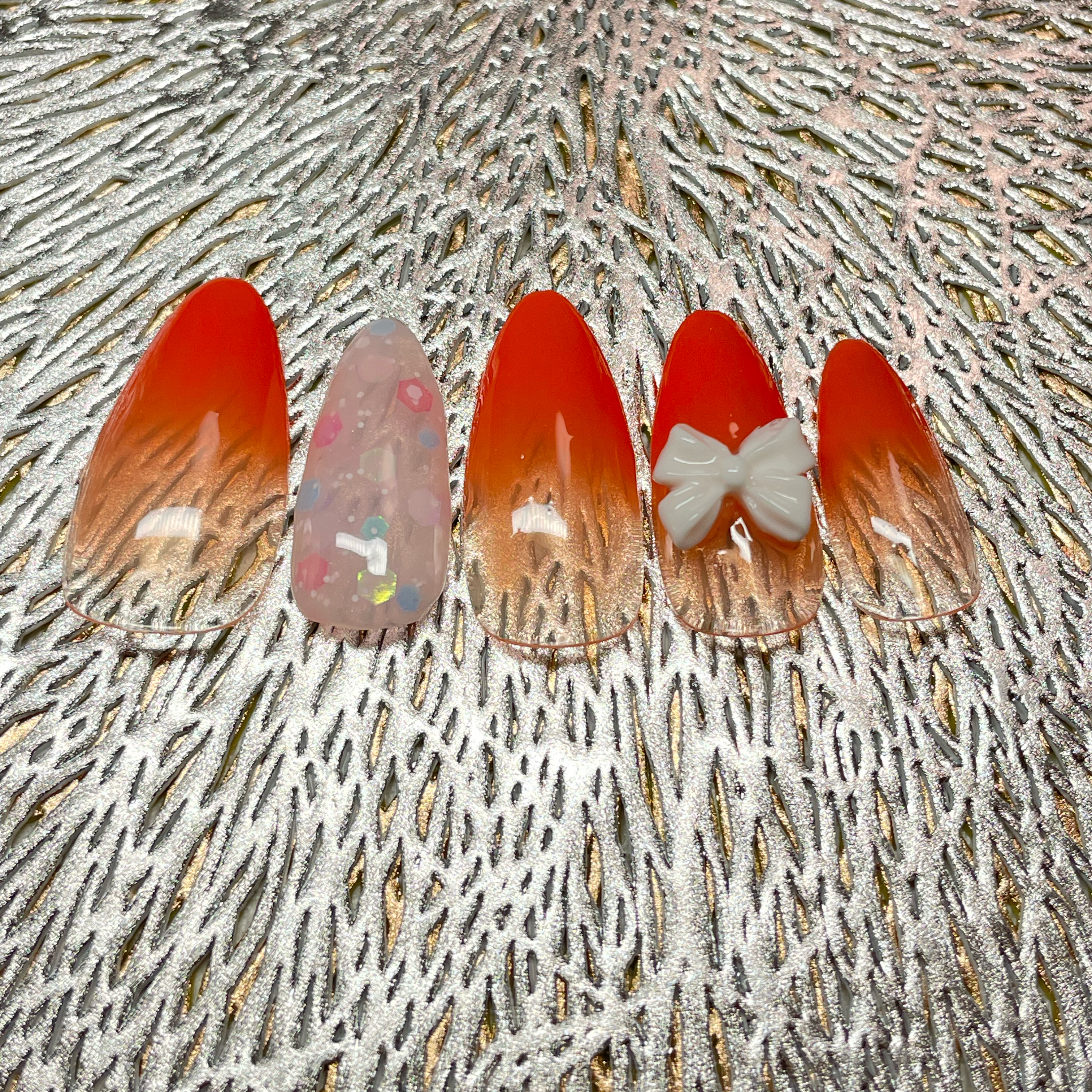 MamonailAmy