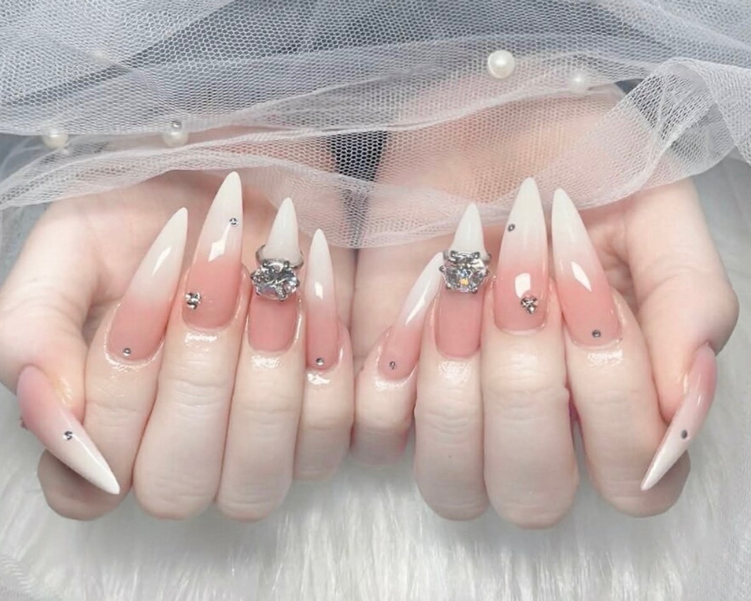 Min_Nail04