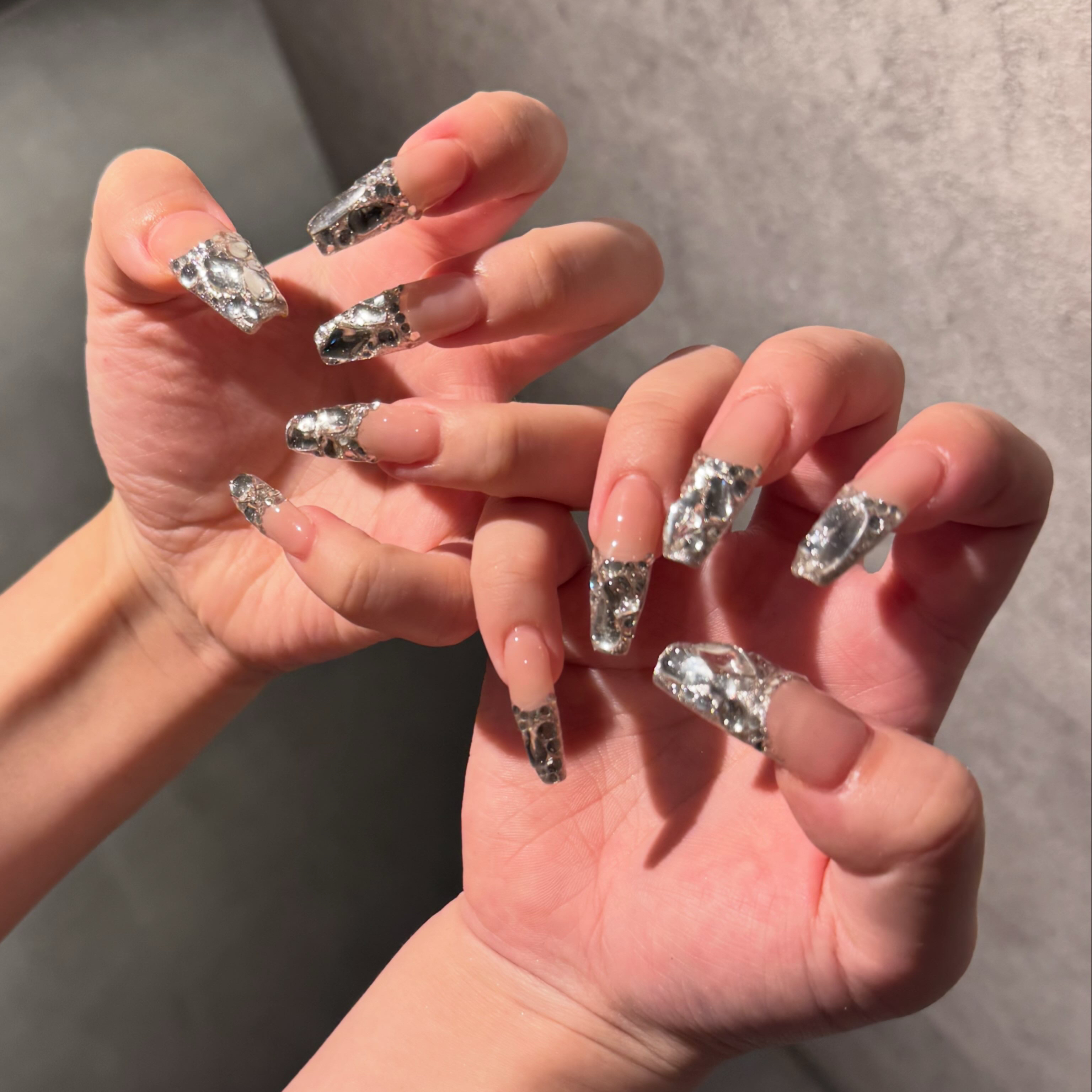nailsalongia